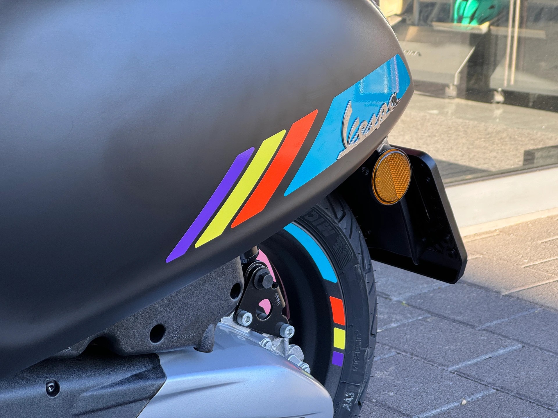 PIAGGIO Vespa 125 Primavera S ABS-image-12