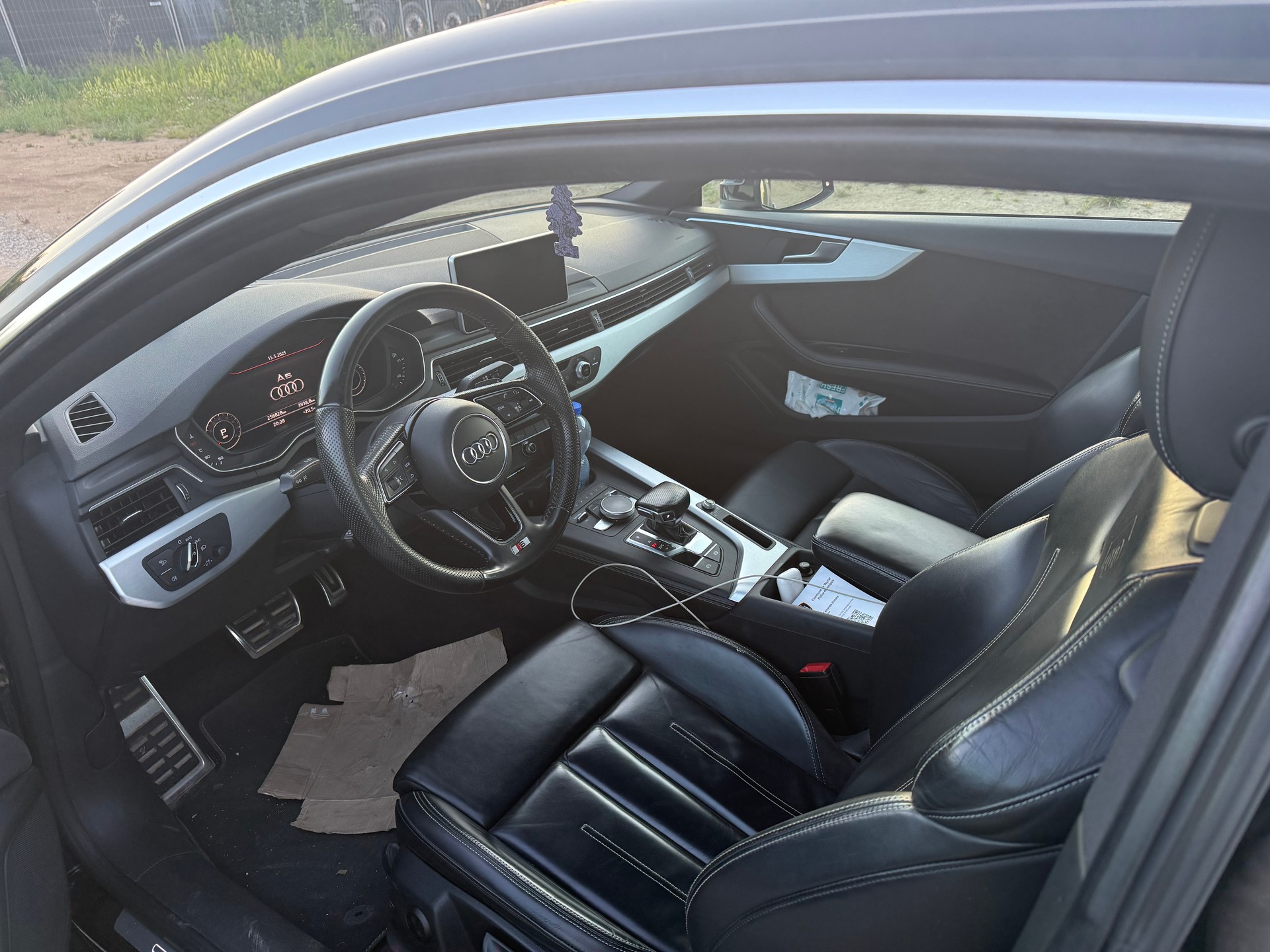 AUDI A5 Coupé 2.0 TFSI S-tronic-image-5