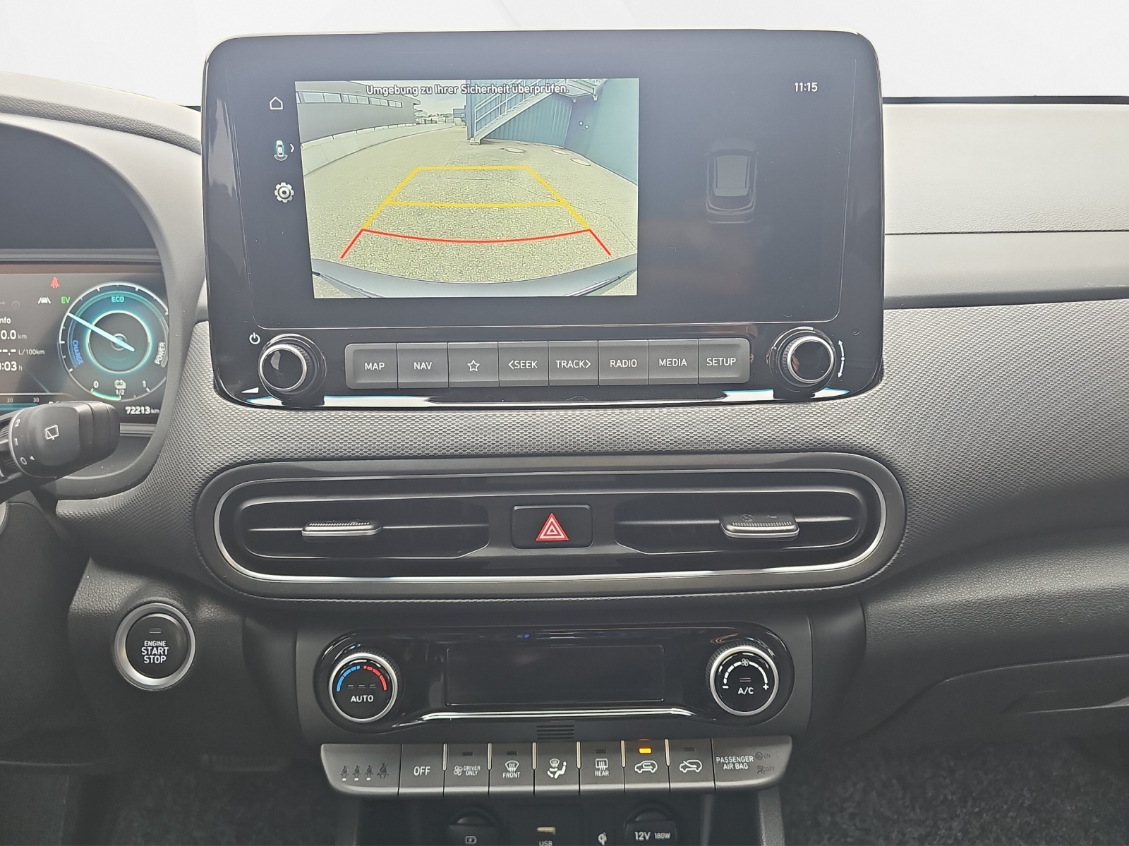 HYUNDAI Kona 1.6 GDi Hybrid Vertex-image-12