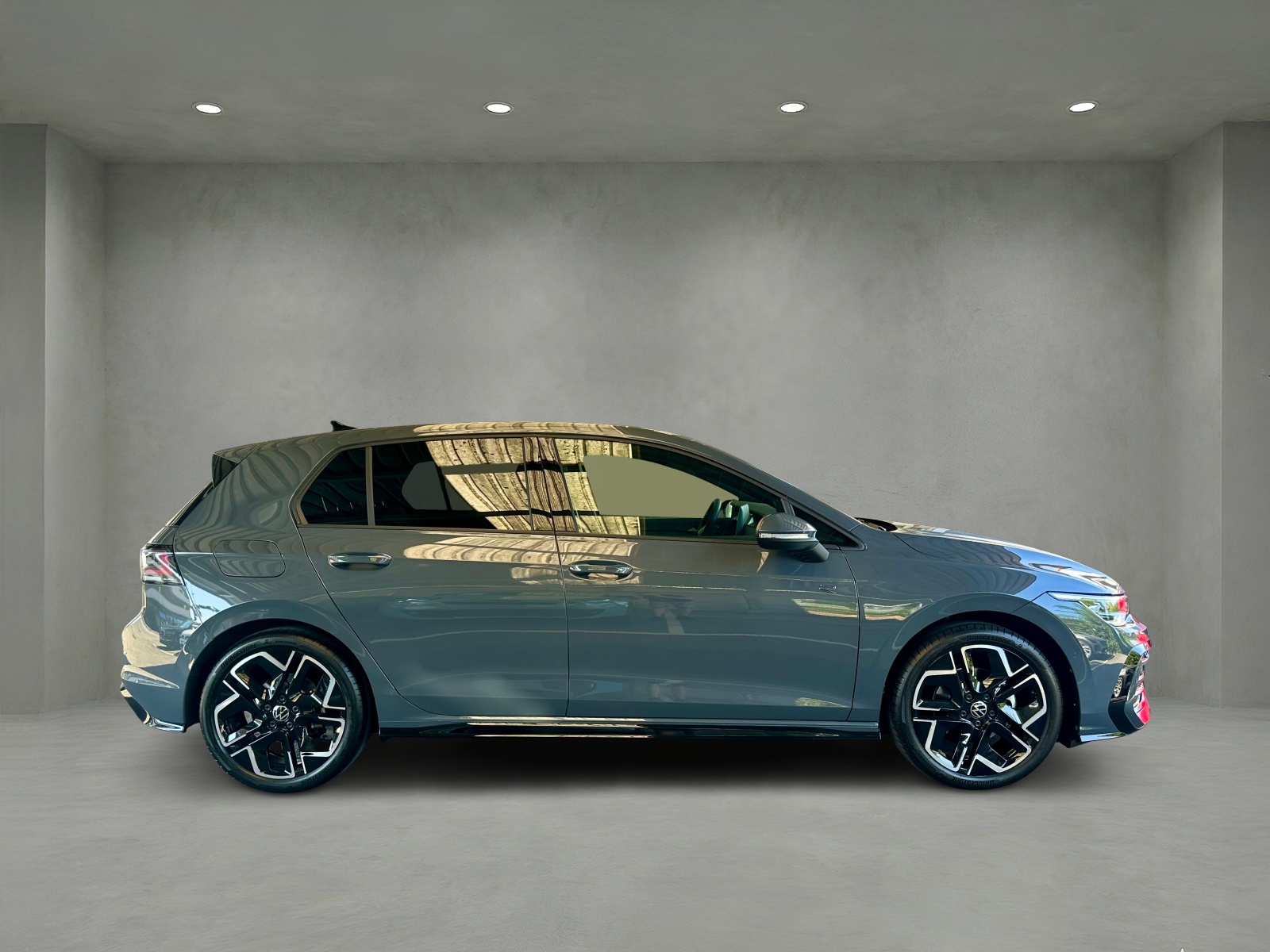 VW Golf 1.5 e TSI mHEV R-Line DSG 5 Jahre Garantie-image-5