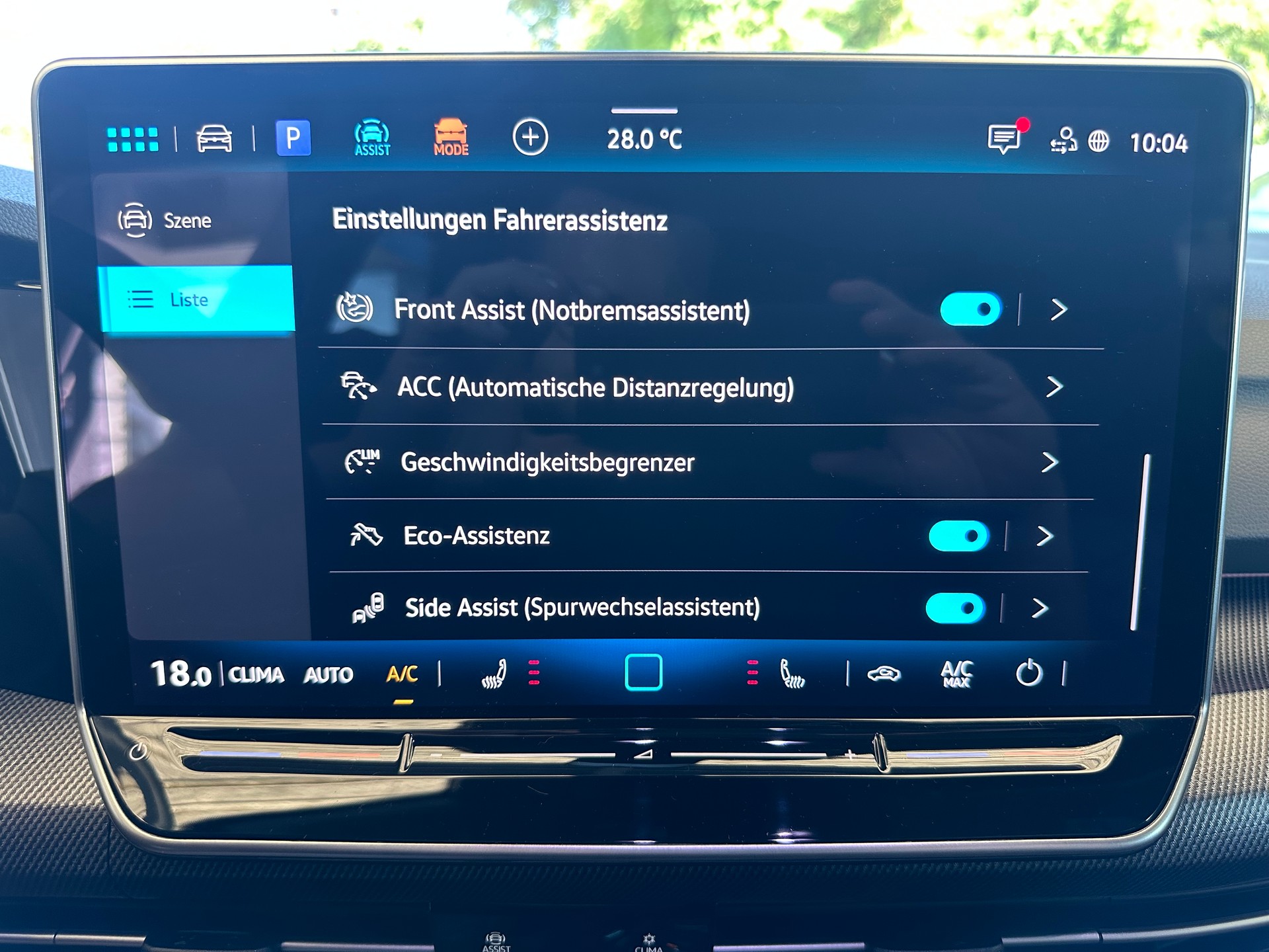 VW Golf 1.5 e TSI mHEV R-Line DSG 5 Jahre Garantie-image-24