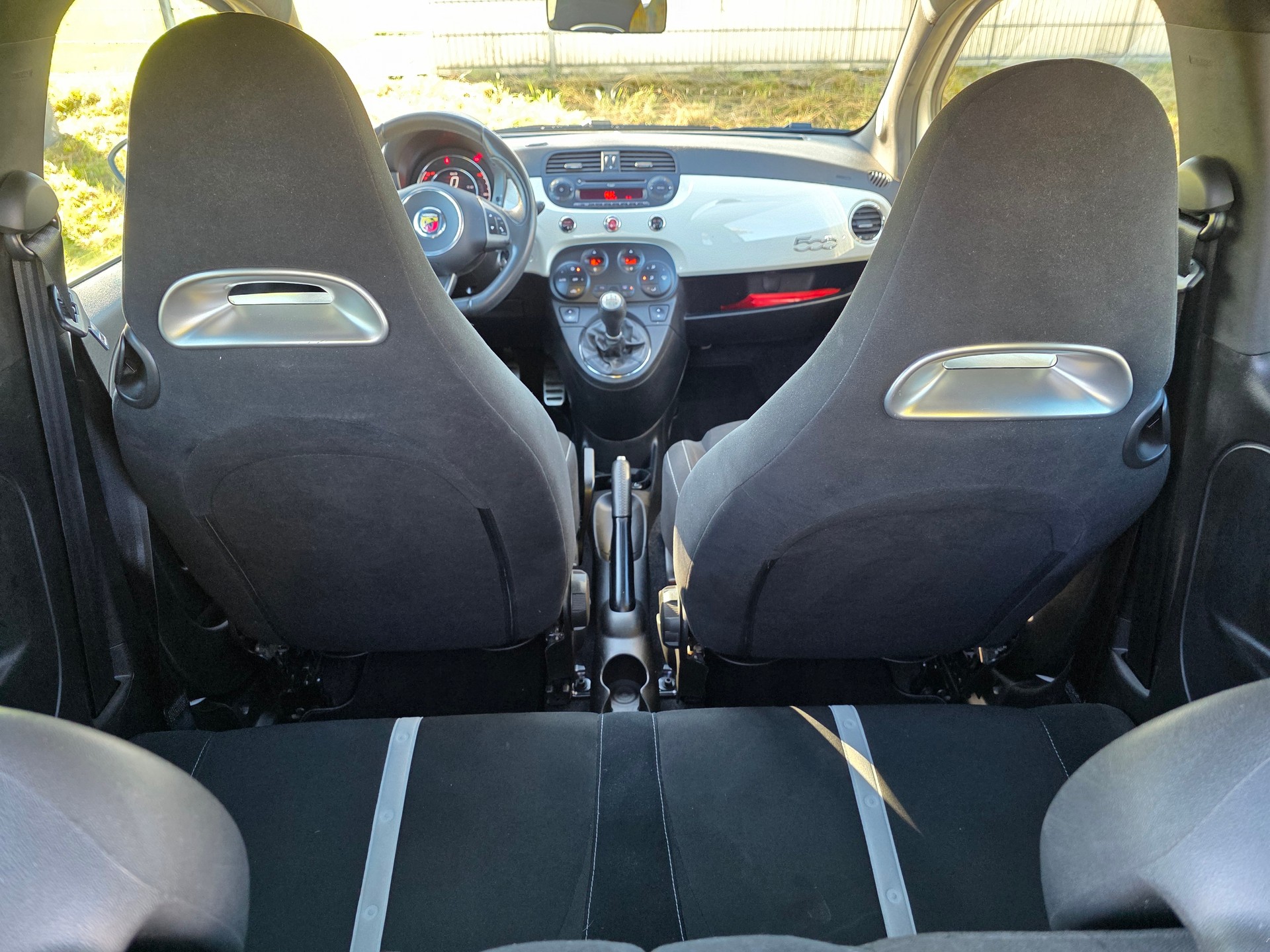 FIAT 500 1.4 16V Turbo Abarth-image-14