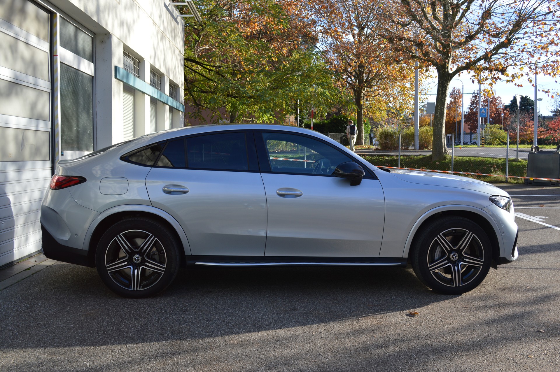 MERCEDES-BENZ GLC Coupé 300 de 4Matic 9G-Tronic-showroom-element-3
