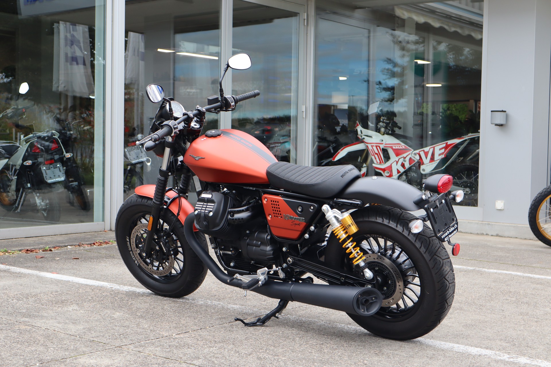 MOTO GUZZI V9 Bobber Sport 850 ABS-image-5