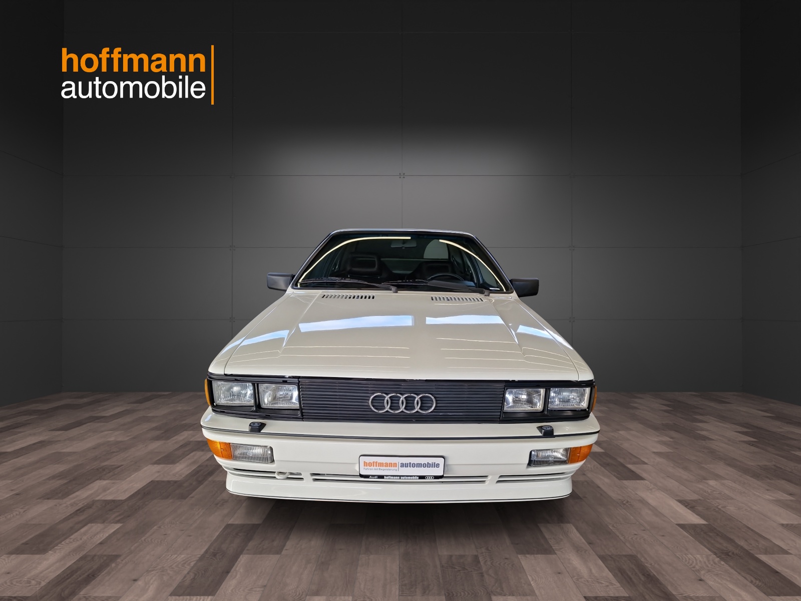 AUDI quattro Turbo-showroom-element-1