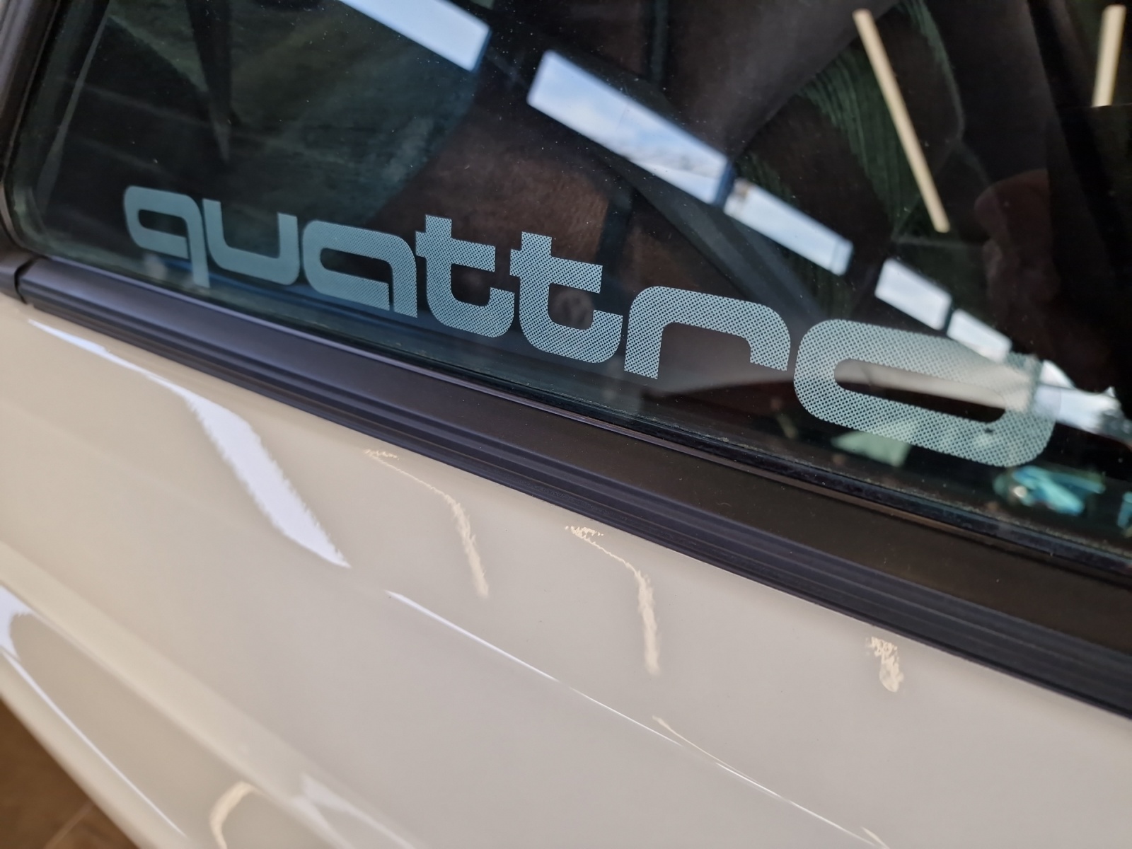 AUDI quattro Turbo-image-14