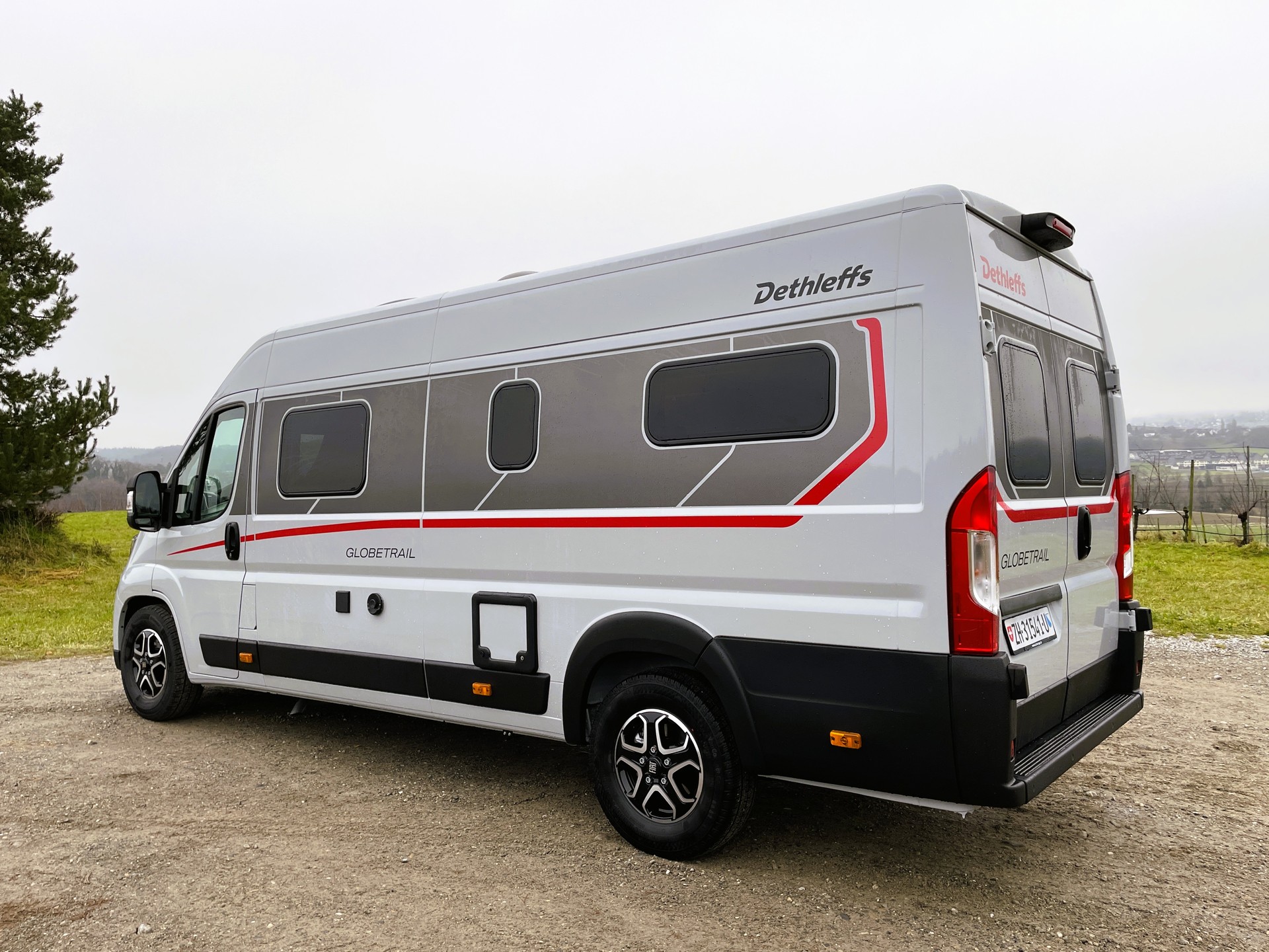 DETHLEFFS Globetrail 640 ES-image-5