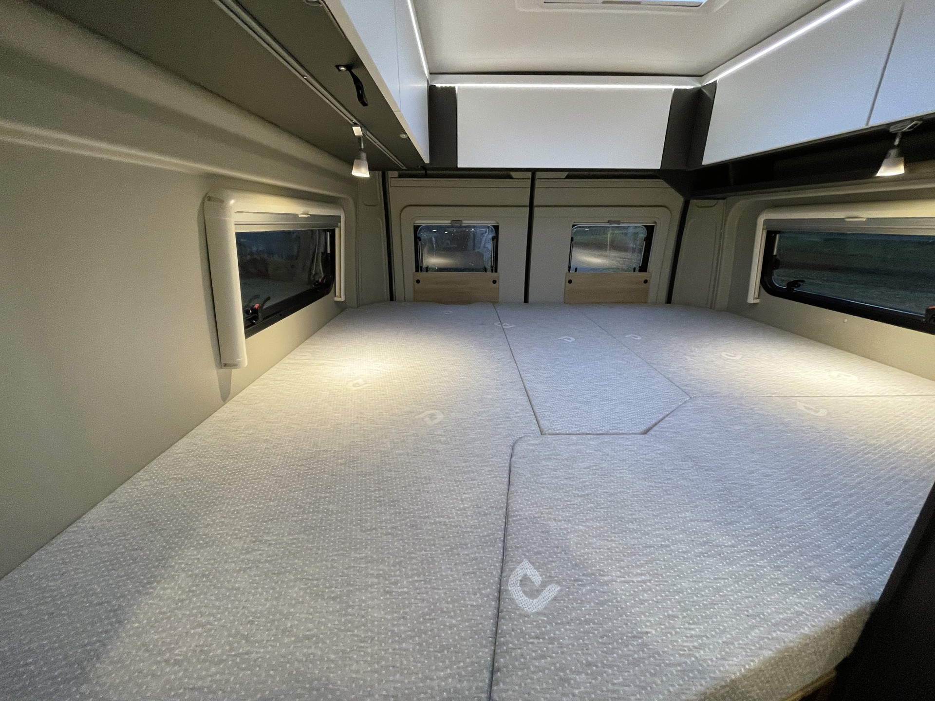 DETHLEFFS Globetrail 640 ES-image-15