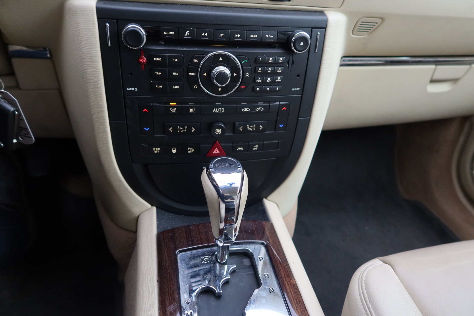 CITROEN C6 2.7 HDi V6 Exclusive-image-11