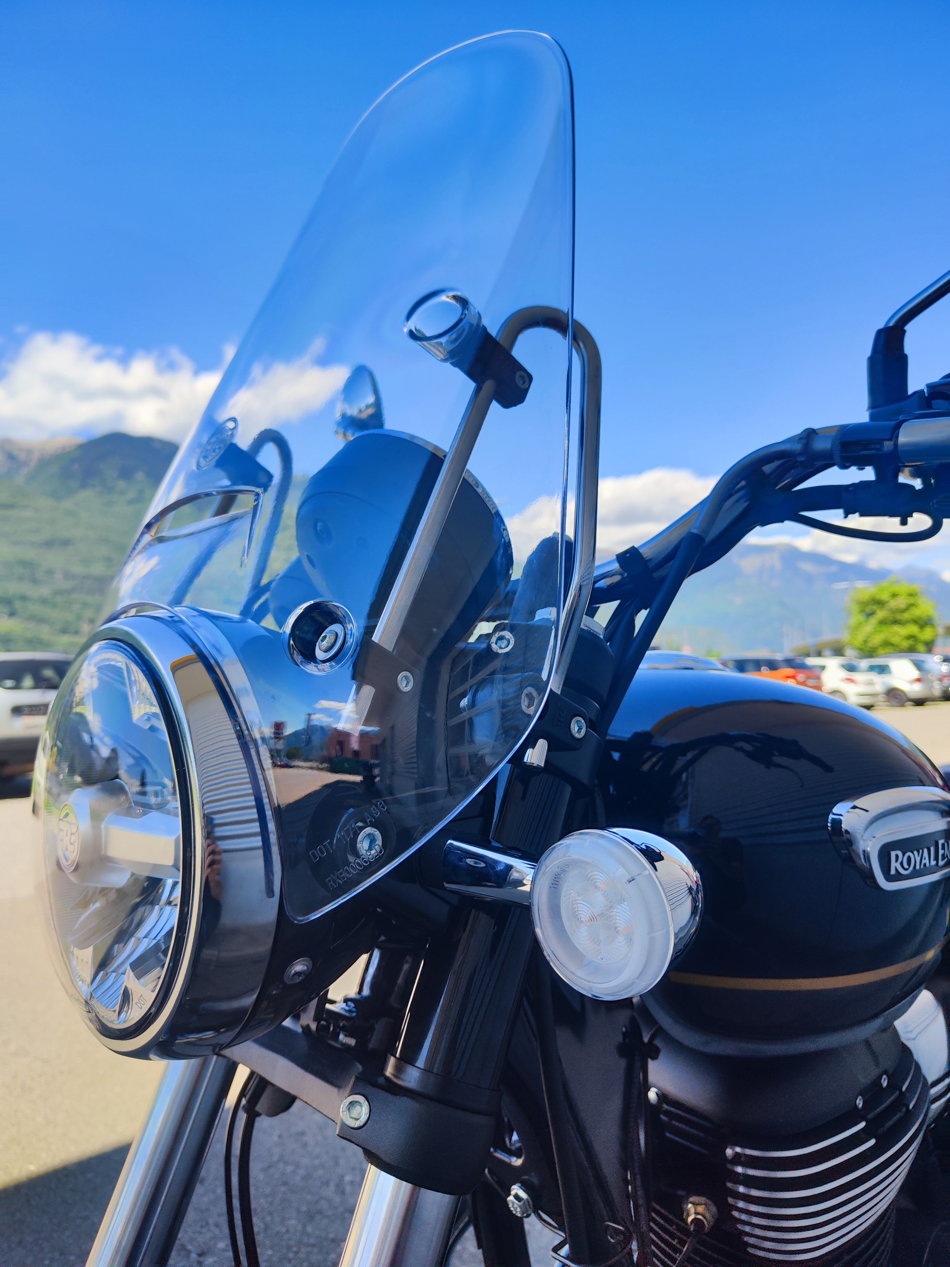 ROYAL ENFIELD Supernova Black-image-5