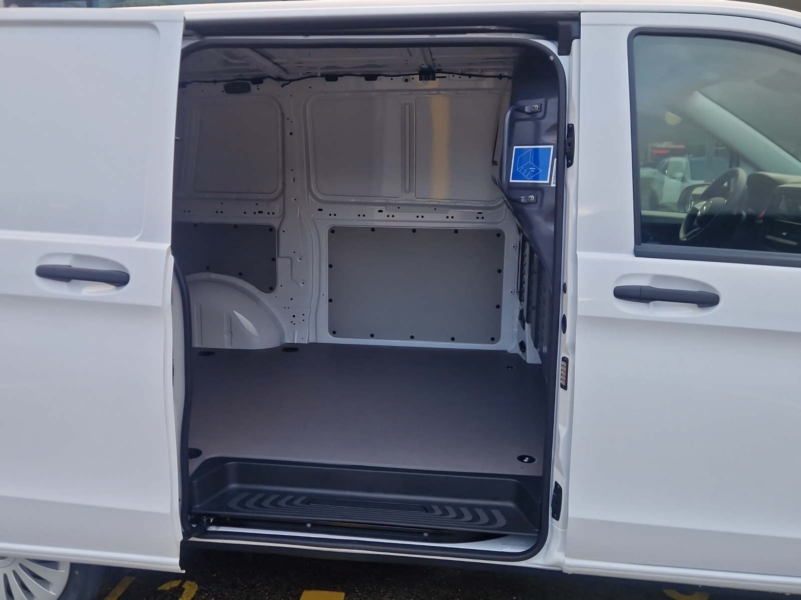 MERCEDES-BENZ Vito 114 CDI Lang Pro 9G-Tronic 4M WORKER-image-9