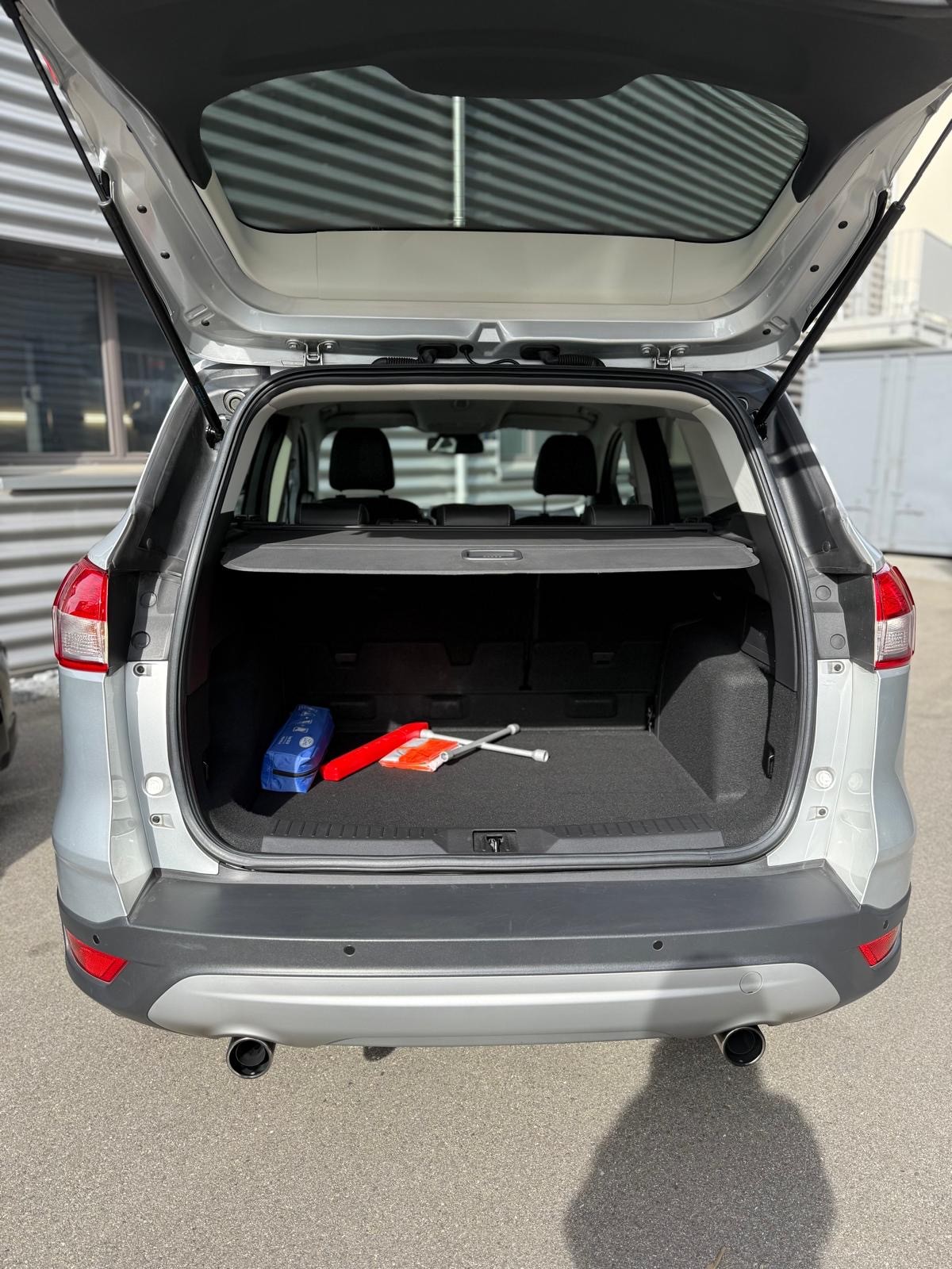 FORD Kuga 1.6 SCTi Titanium 4WD Automatic-image-10