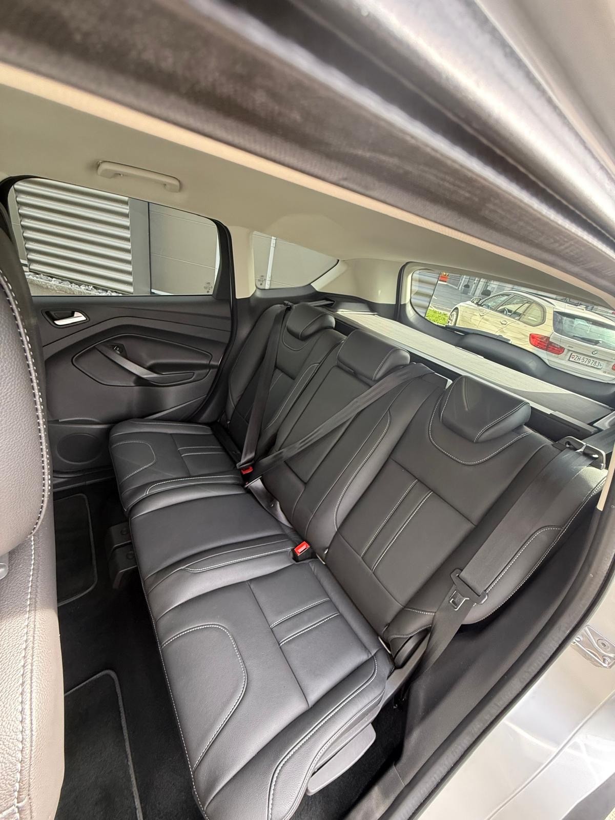 FORD Kuga 1.6 SCTi Titanium 4WD Automatic-image-8