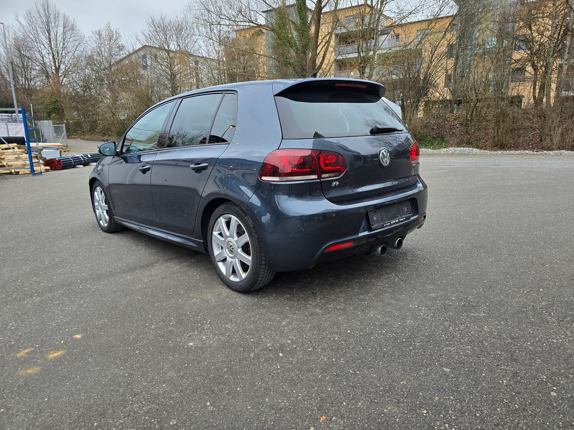 VW Golf 2.0 TSI R 4Motion DSG-image-6