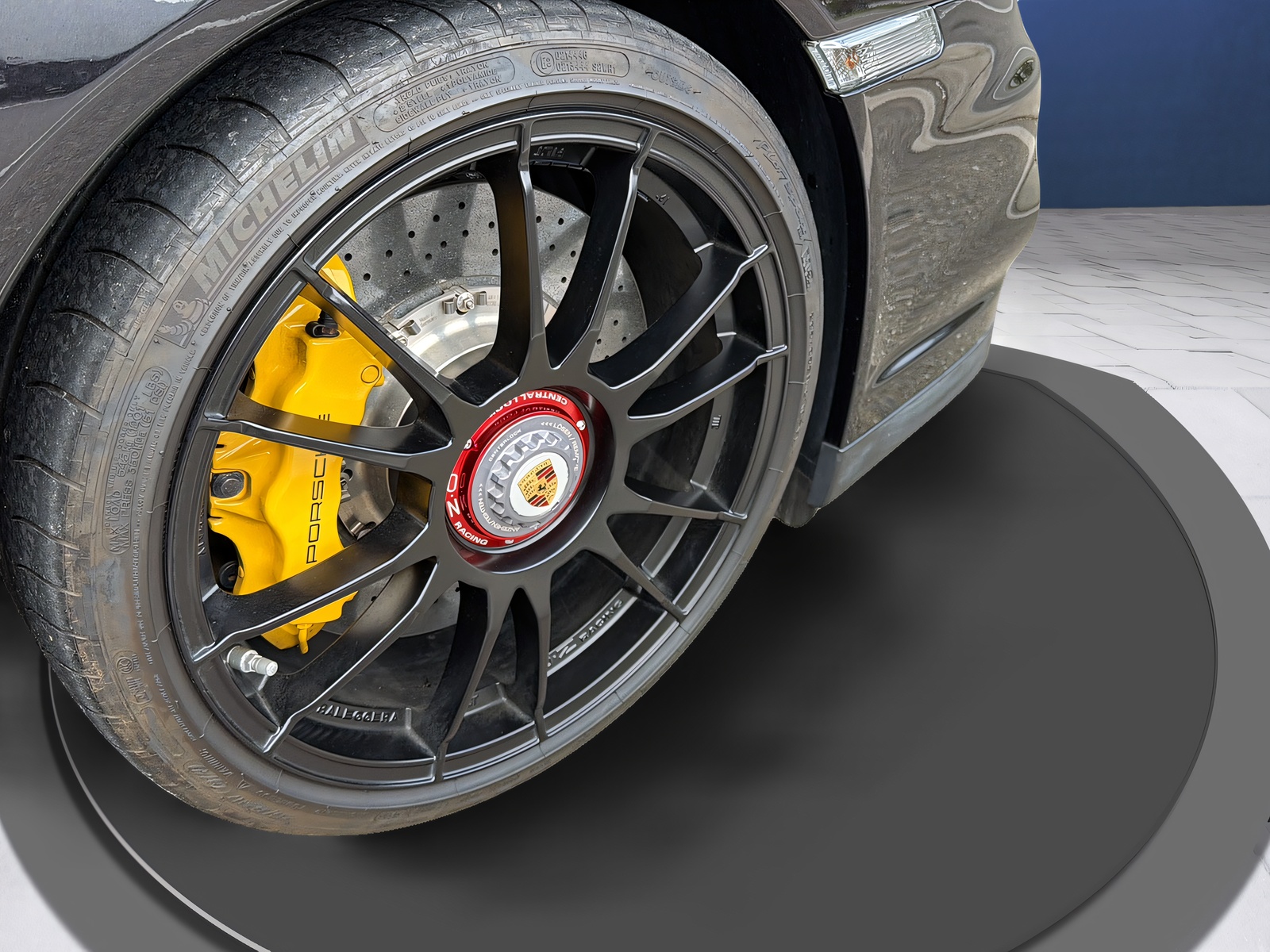 PORSCHE 911 Cabrio Turbo S PDK-image-12