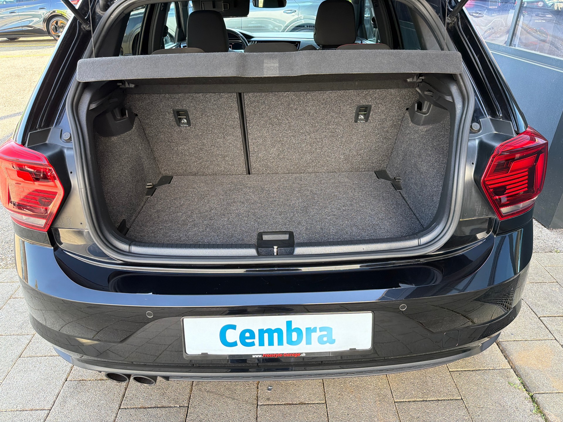 VW Polo 2.0 TSI GTI DSG-image-5