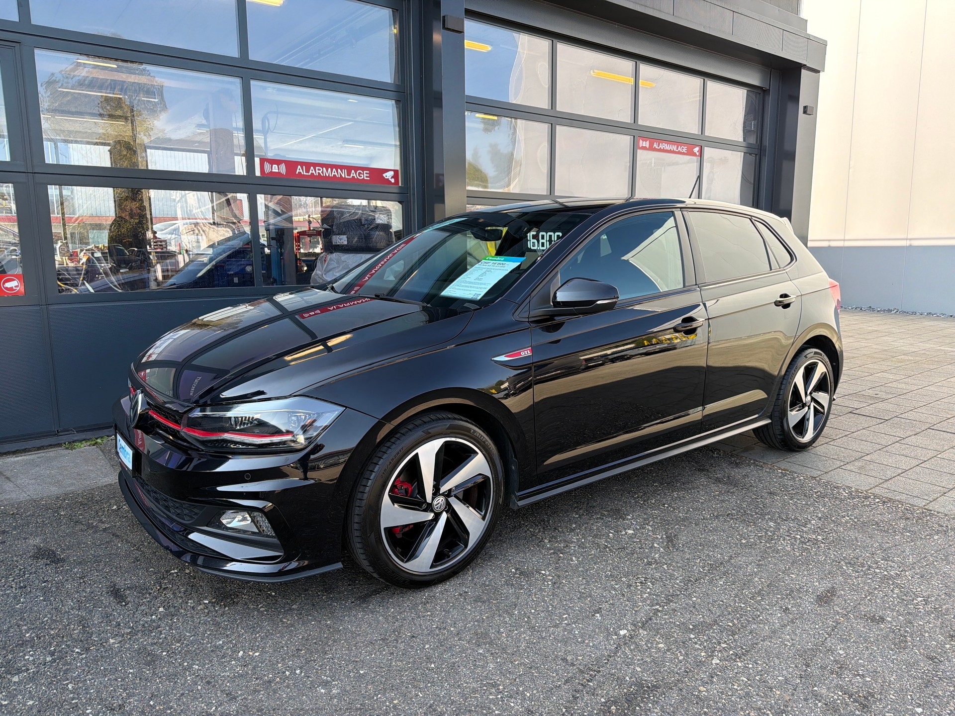 VW Polo 2.0 TSI GTI DSG-showroom-element-1