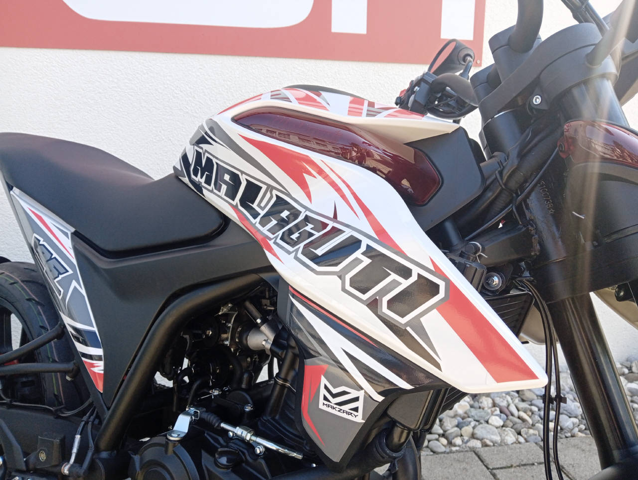 MALAGUTI Drakon 125 ABS-image-7