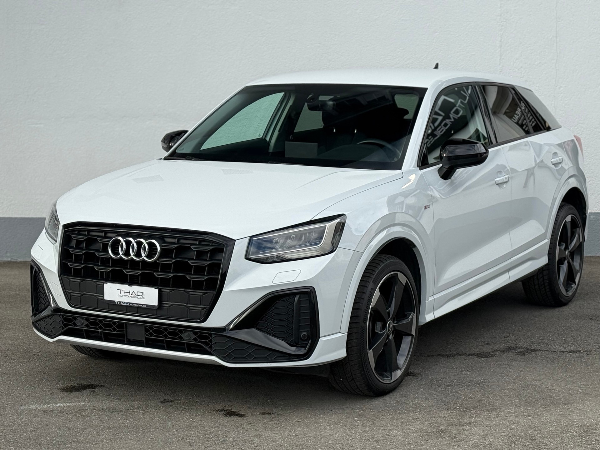 AUDI Q2 35 TFSI S line S-tronic-showroom-element-2