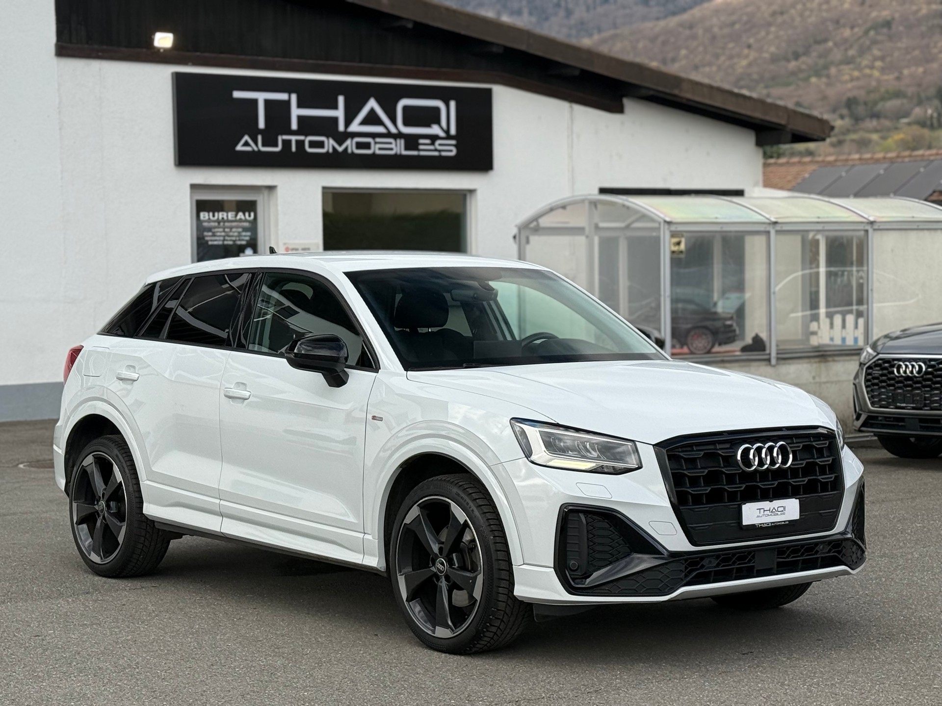 AUDI Q2 35 TFSI S line S-tronic-image-10