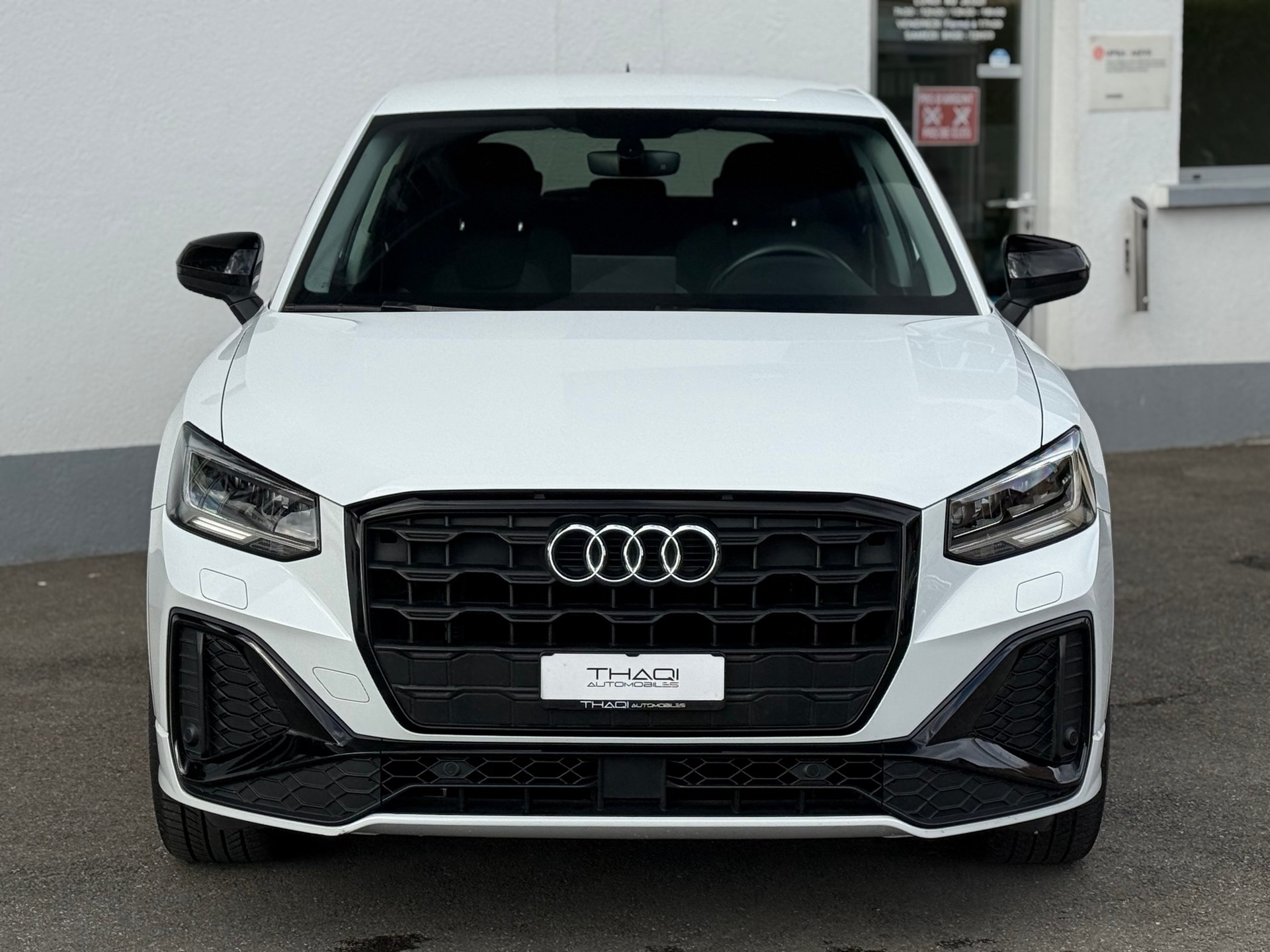 AUDI Q2 35 TFSI S line S-tronic-showroom-element-3