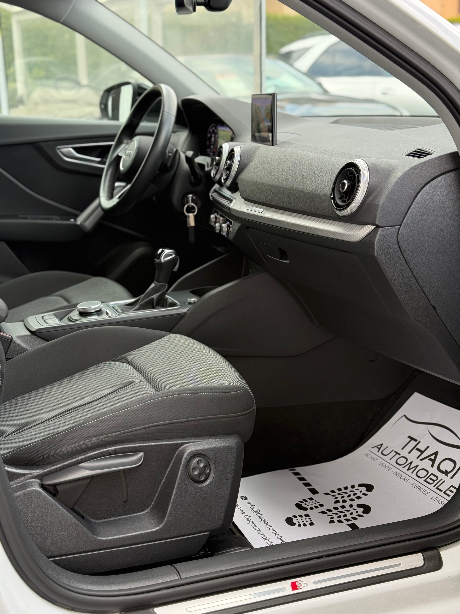 AUDI Q2 35 TFSI S line S-tronic-image-19