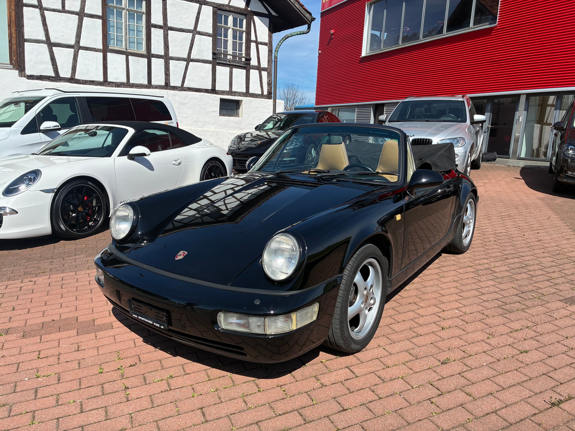 PORSCHE 911 Carrera 2 Cabrio-image-1
