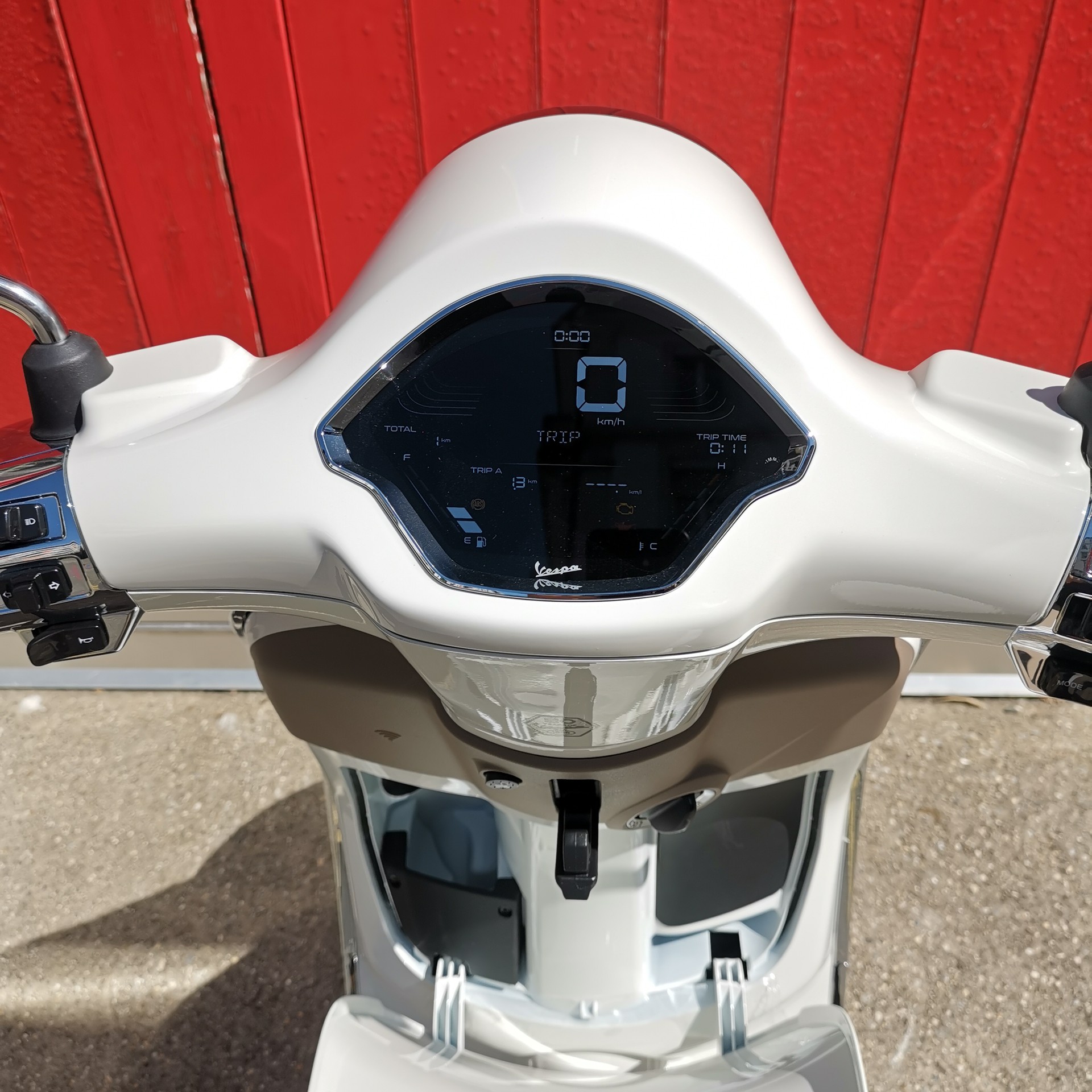 PIAGGIO Vespa Primavera-image-5