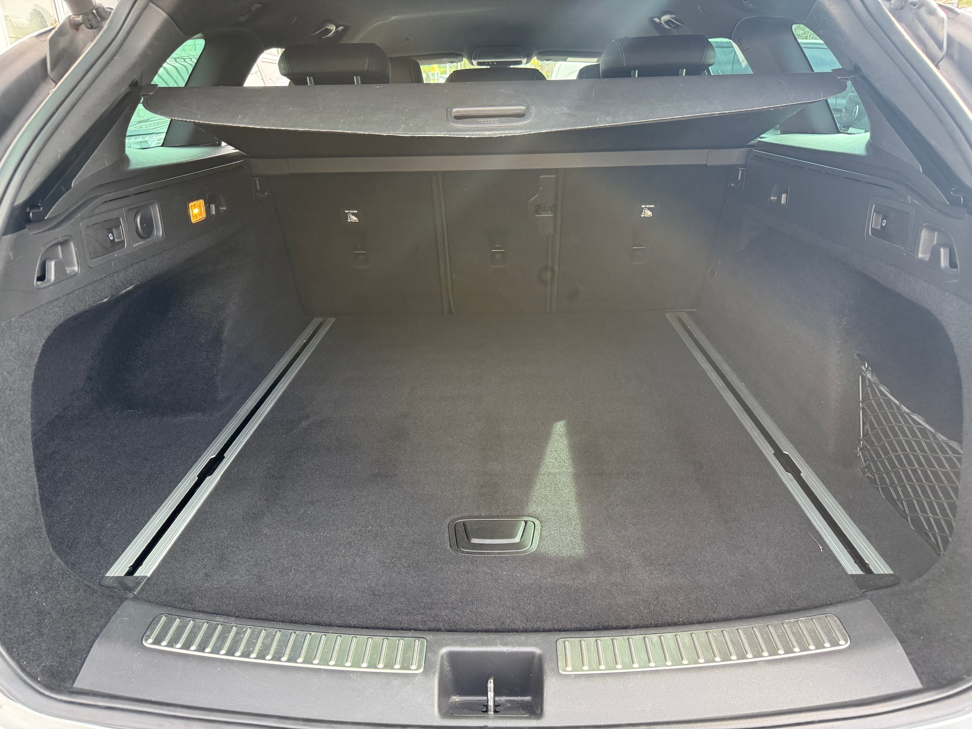 OPEL Insignia 2.0 T Sports Tourer Exclusive 4WD Automat ***SITZLÜFTUNG***-image-15