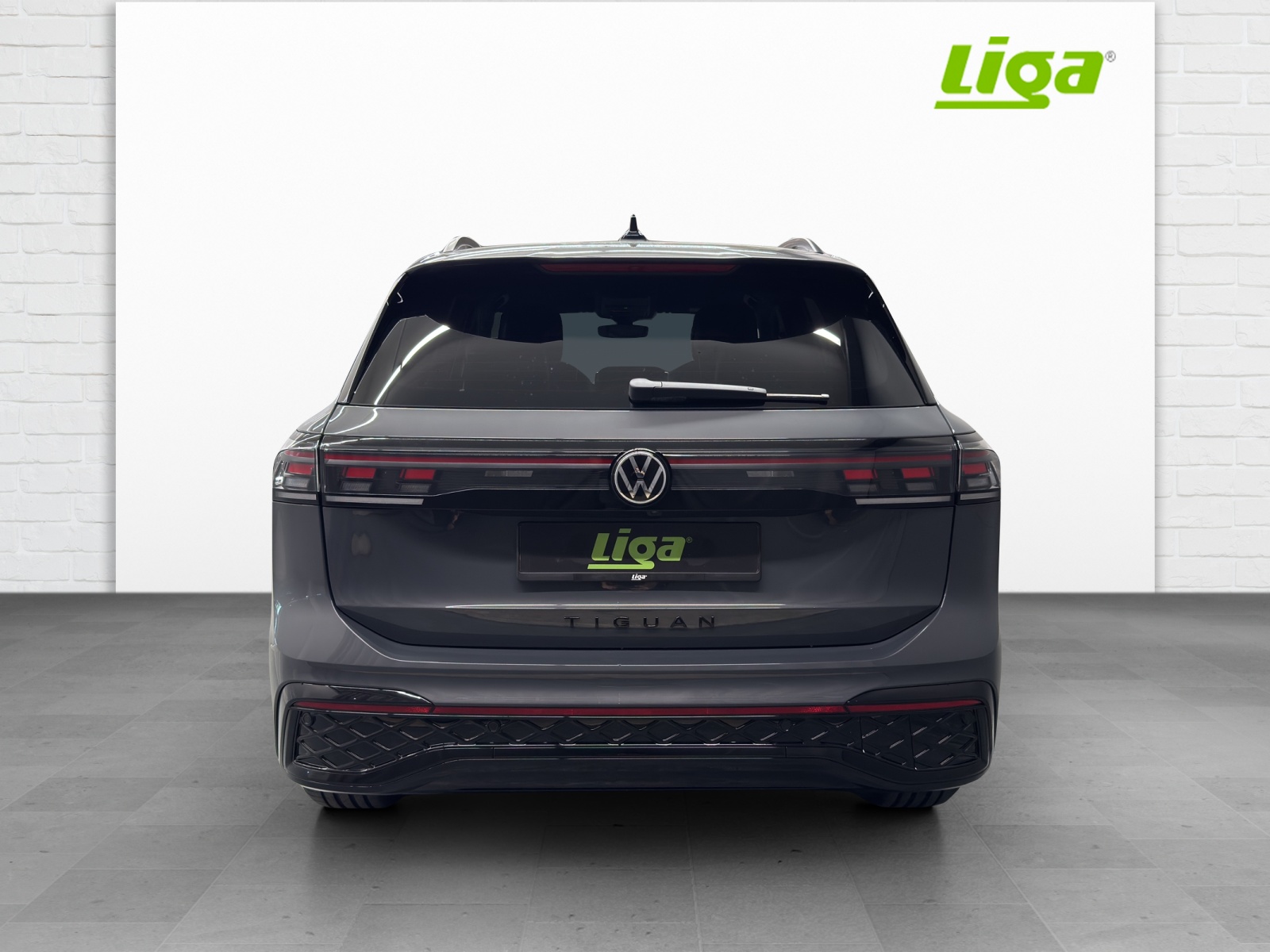 VW Tiguan 2.0 TSI R-Line United DSG 4motion-image-4