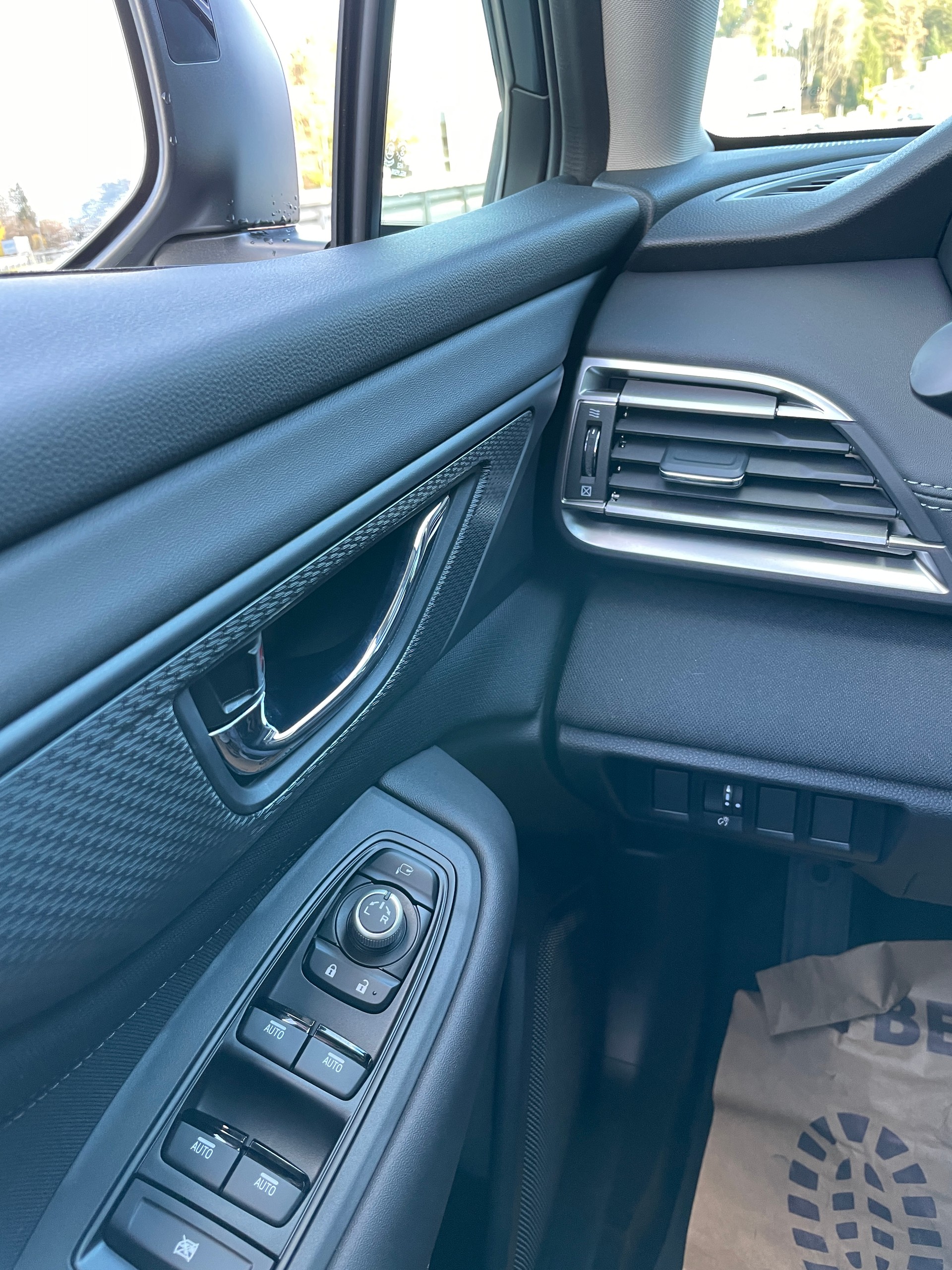 SUBARU Outback 2.5i Advantage AWD Lineartronic-image-21