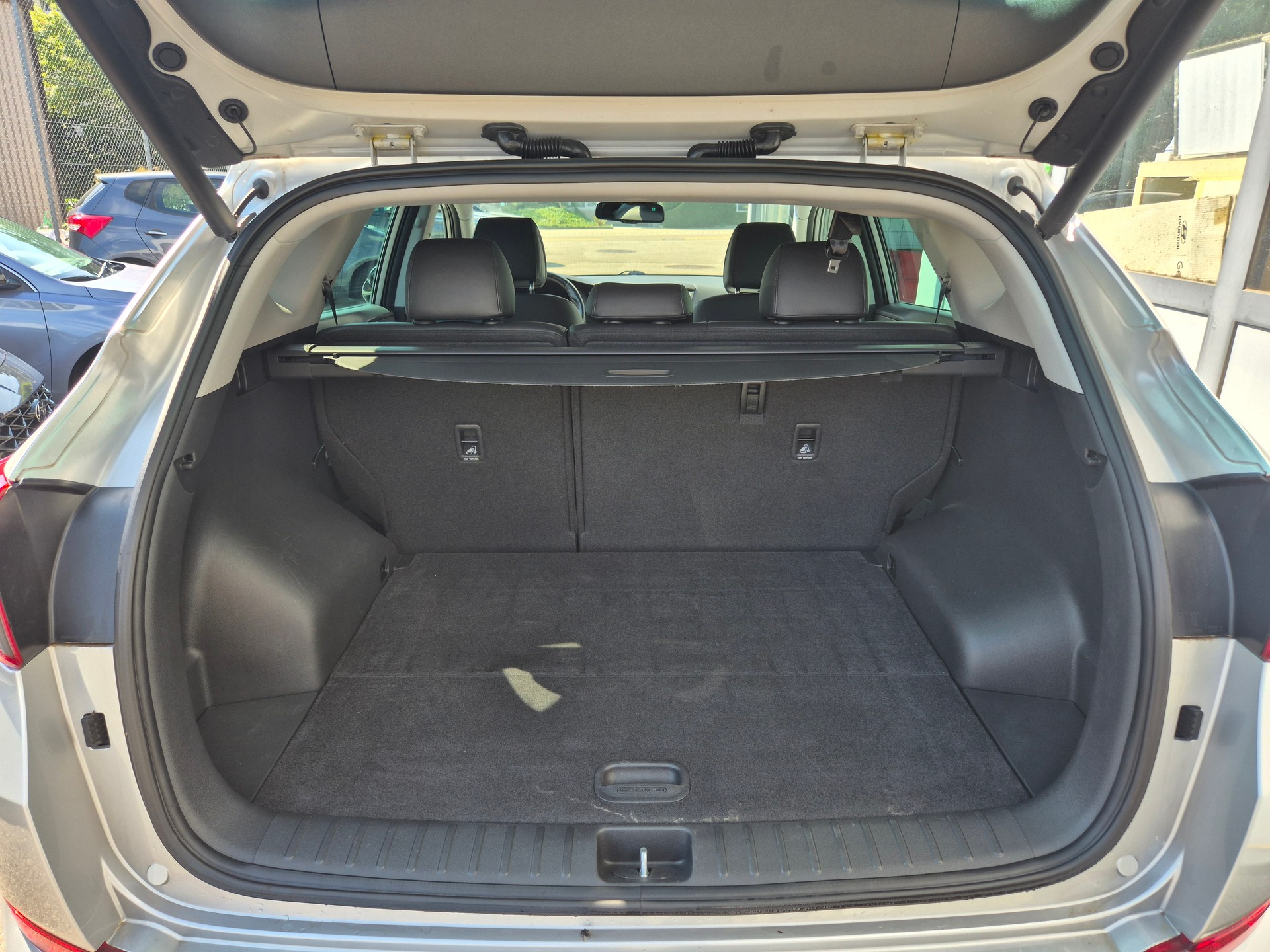 HYUNDAI Tucson 1.6 TGDI Vertex 4WD Automatic-image-7