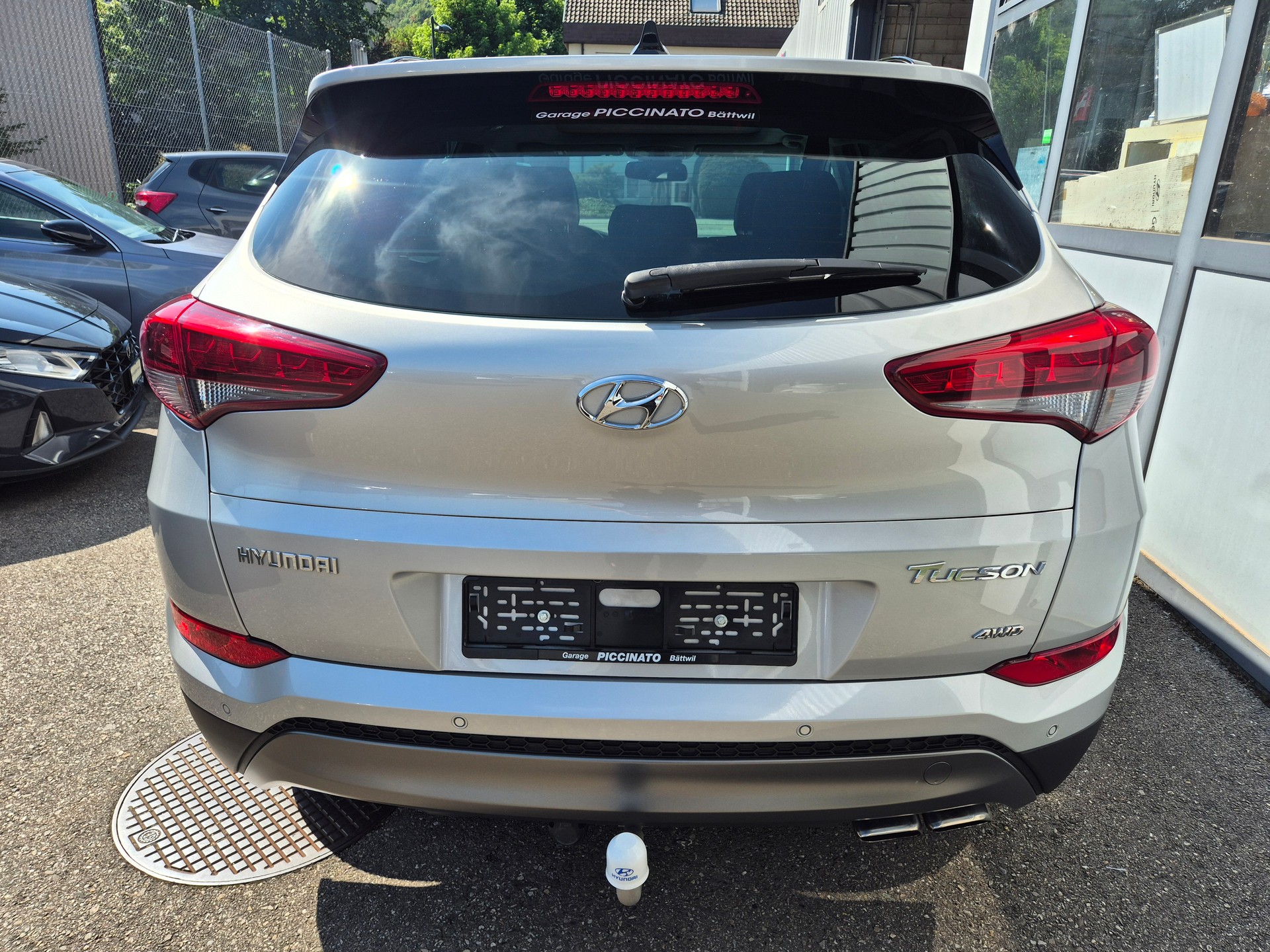 HYUNDAI Tucson 1.6 TGDI Vertex 4WD Automatic-image-3