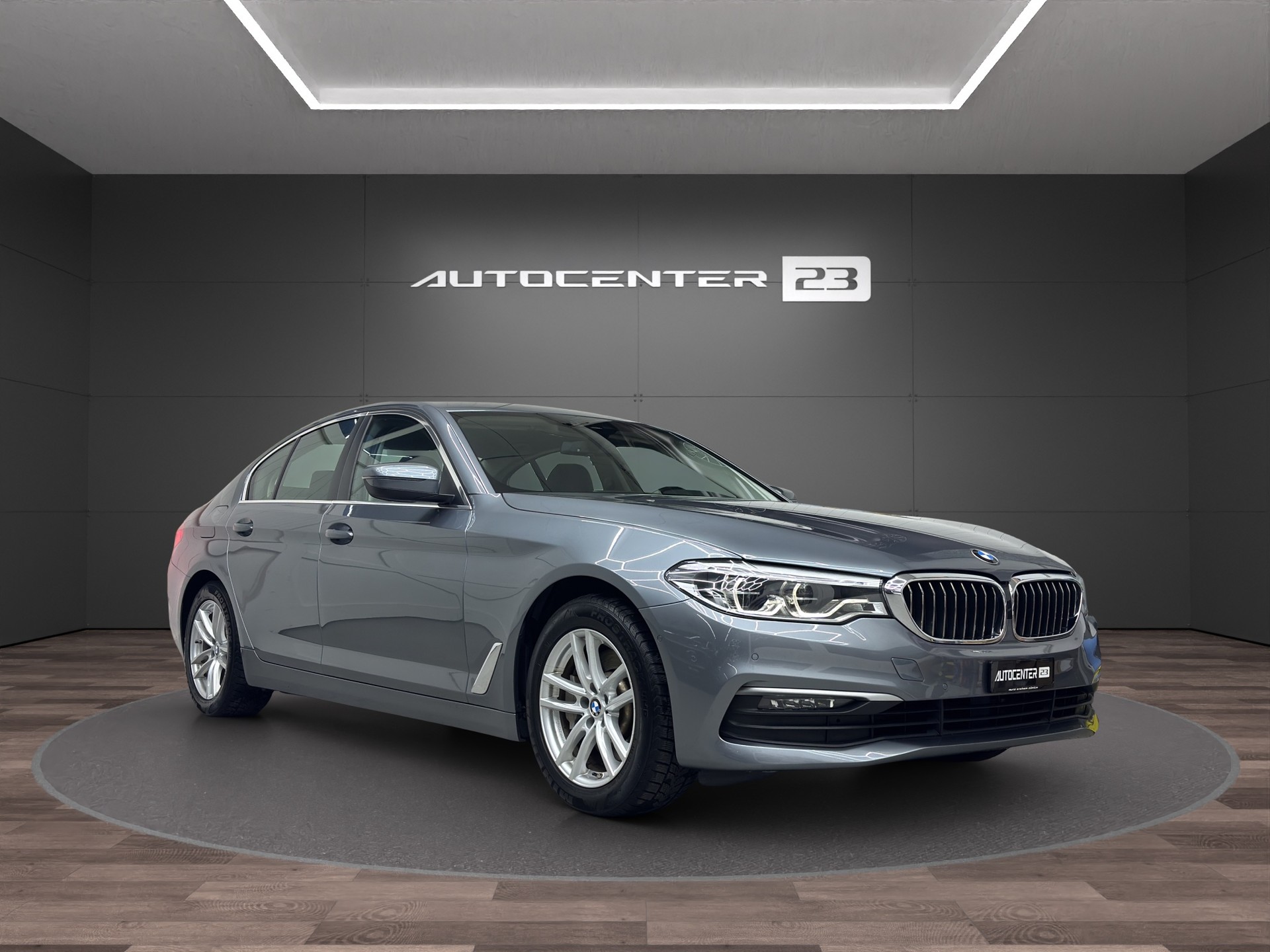 BMW 530e xDrive Steptronic-image-6