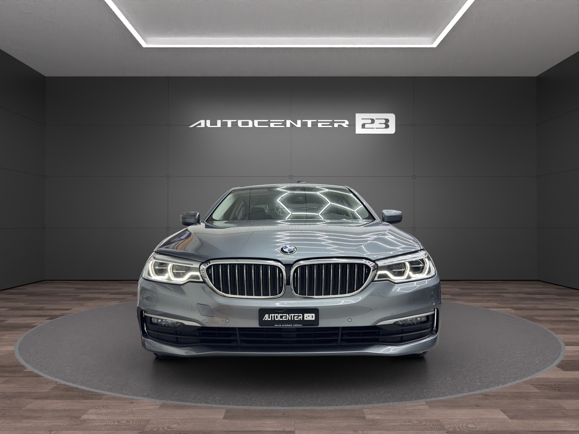 BMW 530e xDrive Steptronic-image-7