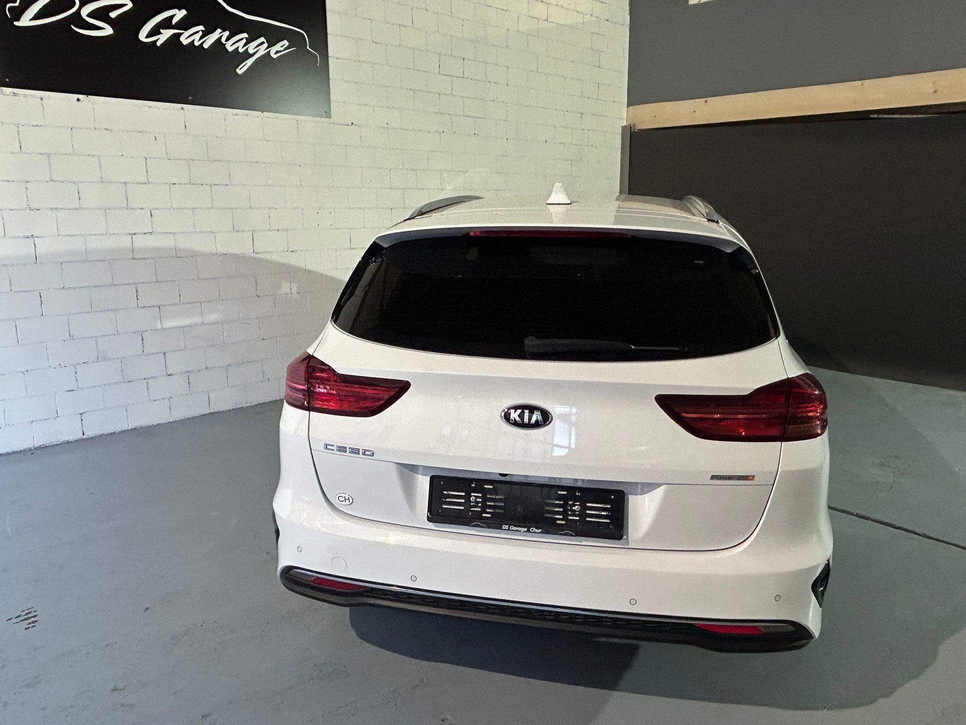 KIA Ceed Sportswagon 1.4 T-GDi Power 25 DCT-image-7