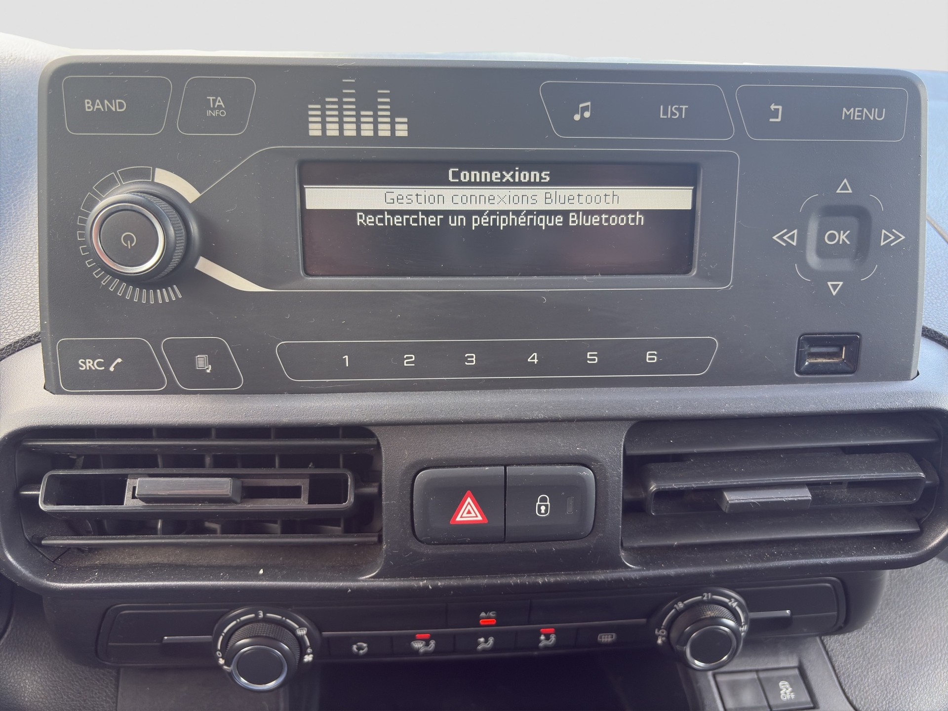 OPEL Combo 1.5 Cargo Dynamic s/s Erhöhte Nutzlast-image-11