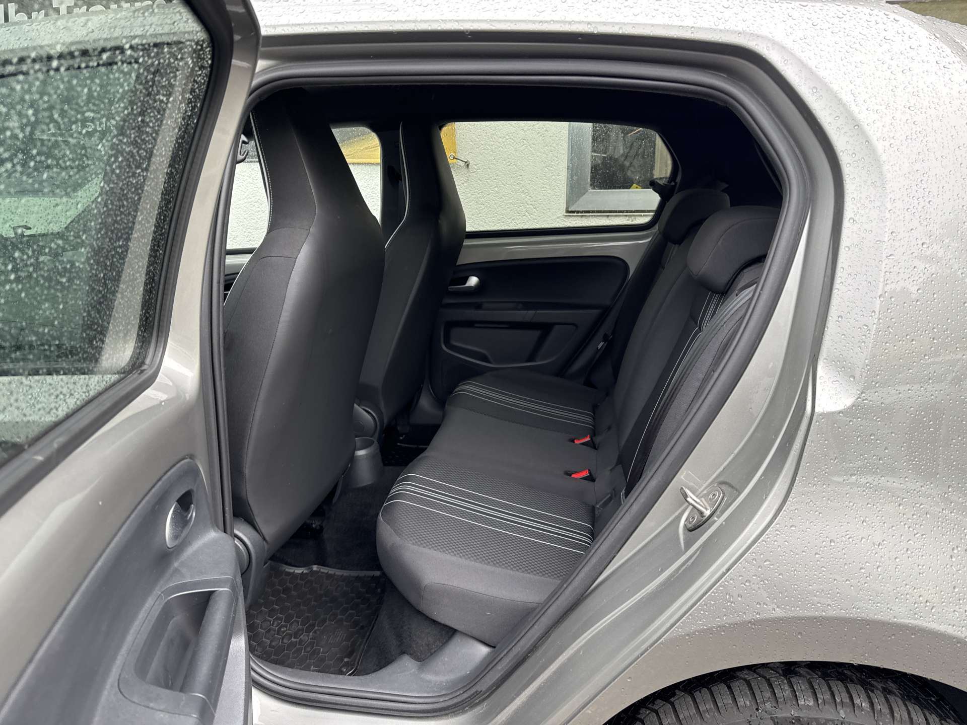 SEAT Mii electric PLUS Automat-image-6