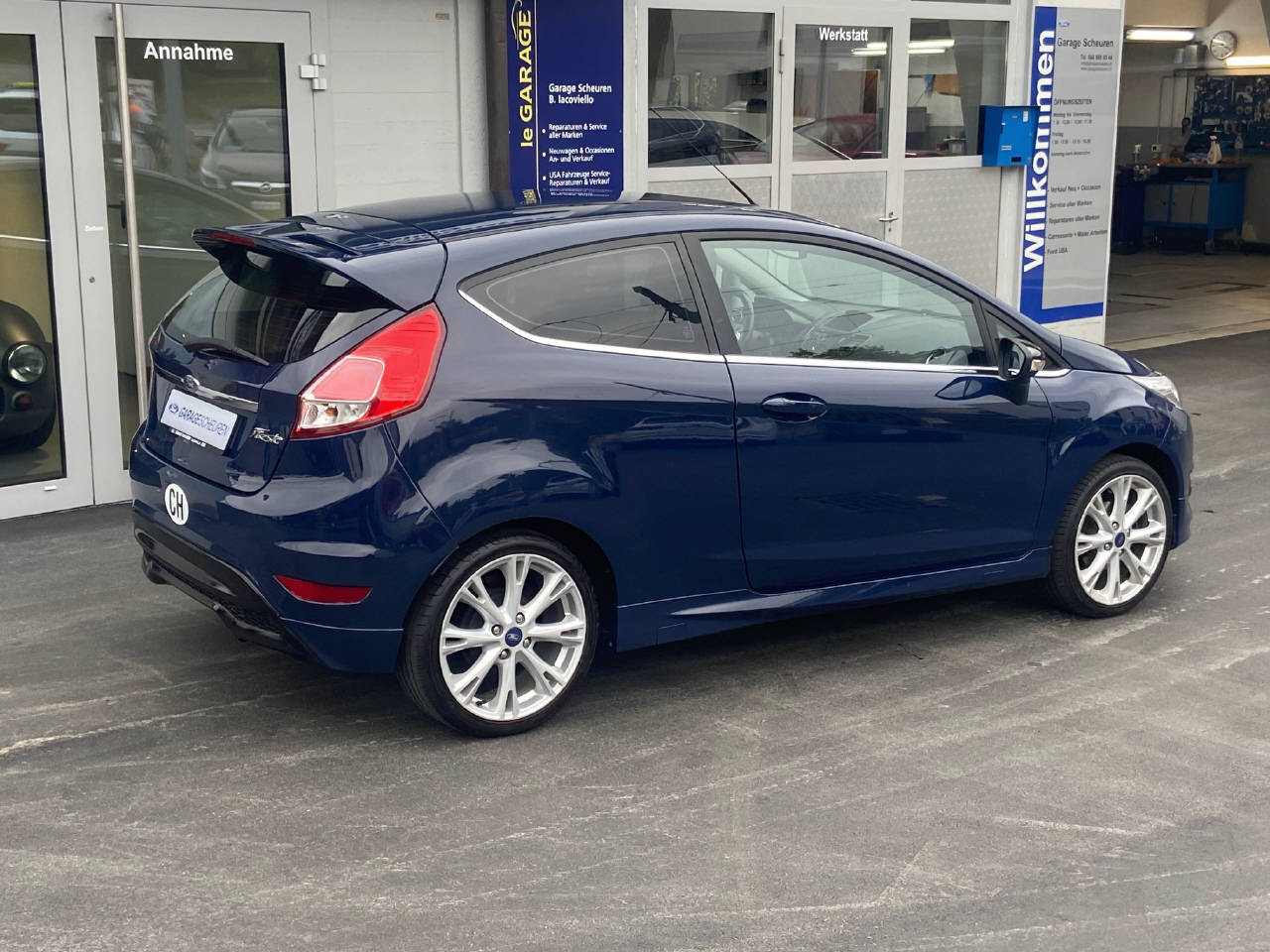 FORD Fiesta 1.0 EcoB 100 Titanium-image-5