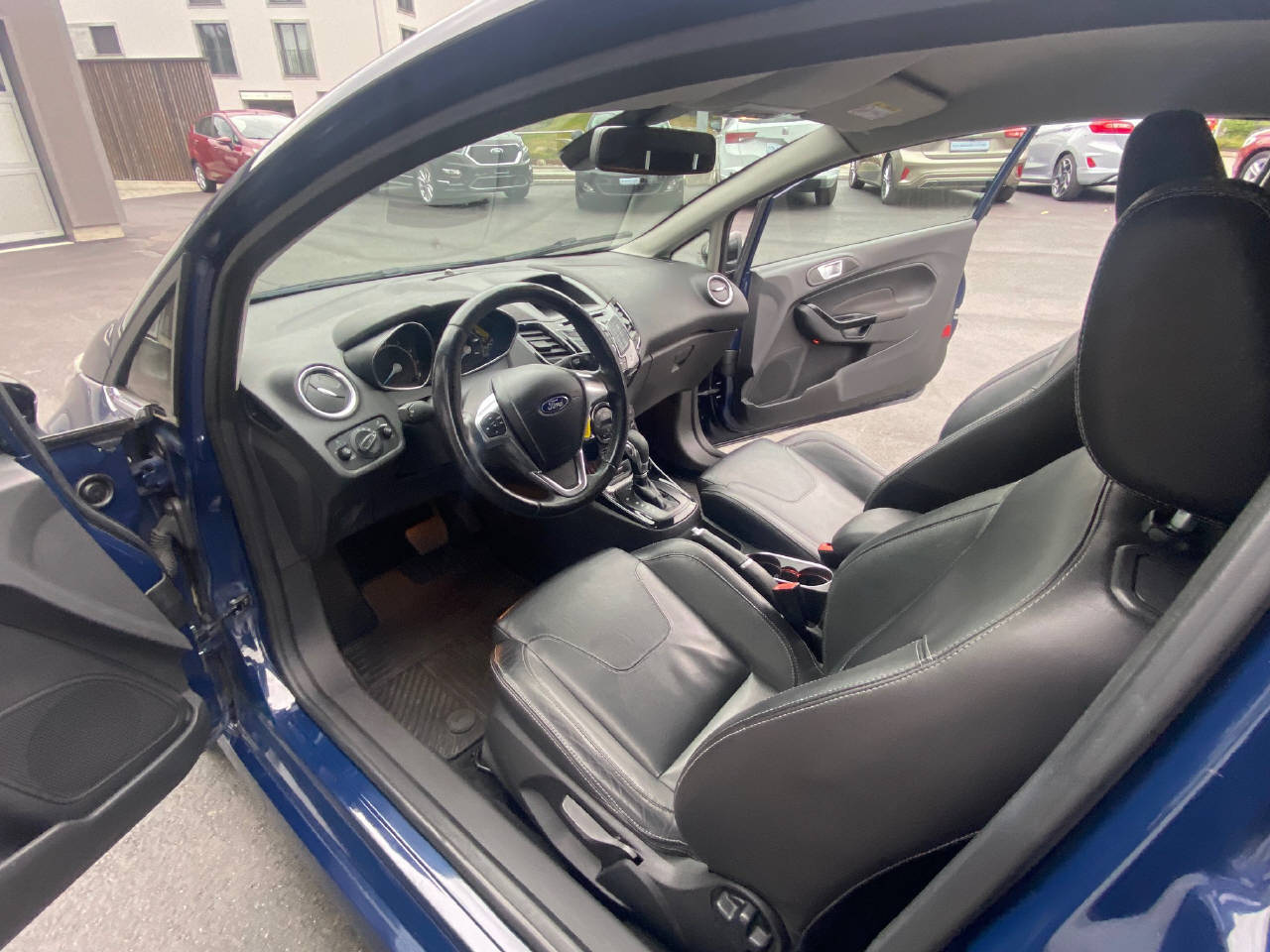 FORD Fiesta 1.0 EcoB 100 Titanium-image-7