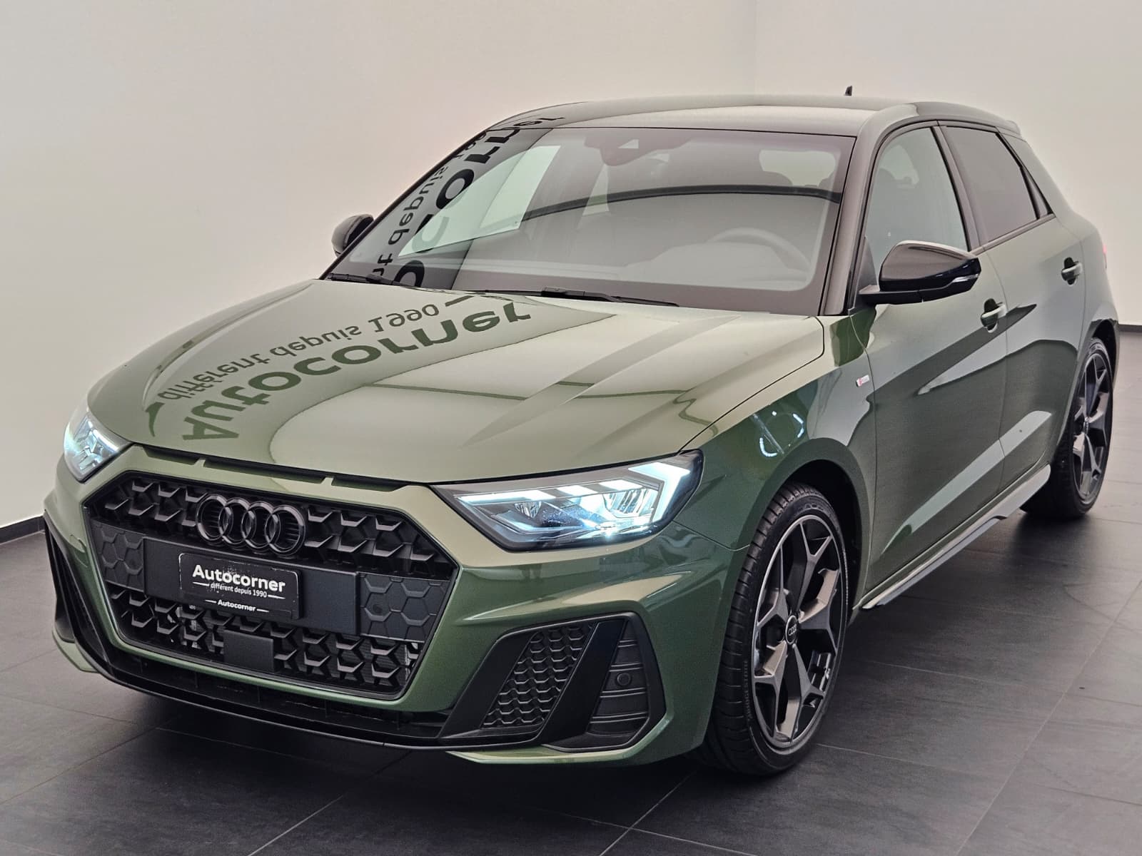 AUDI A1 Sportback 30 TFSI S Line Attraction S-tronic-showroom-element-2