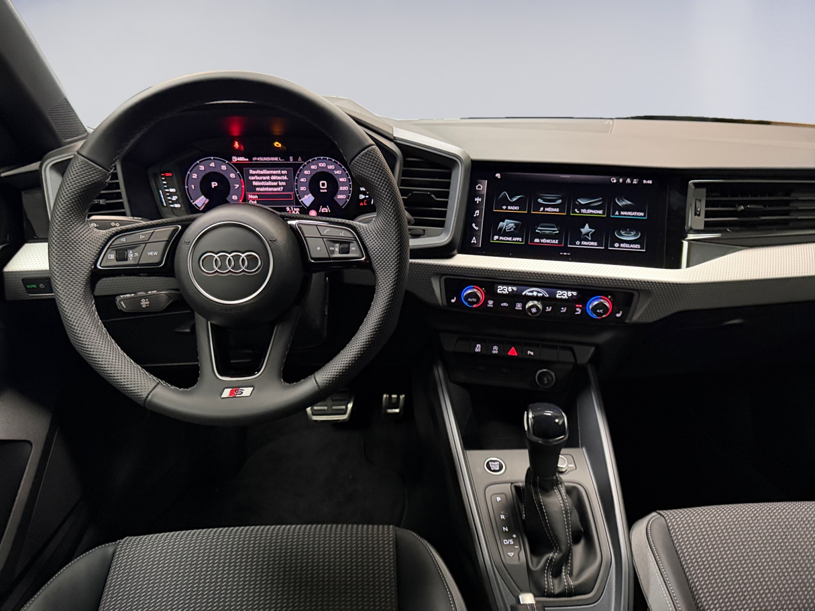 AUDI A1 Sportback 30 TFSI S Line Attraction S-tronic-image-7