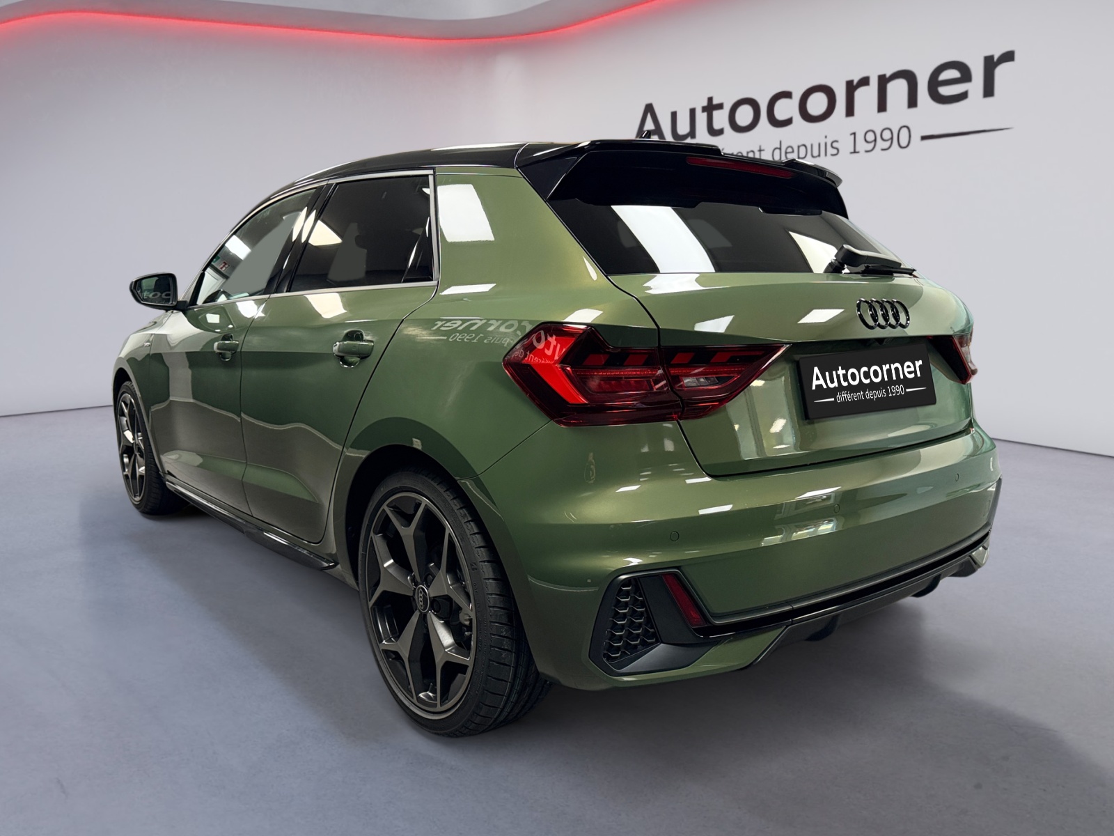 AUDI A1 Sportback 30 TFSI S Line Attraction S-tronic-showroom-element-2