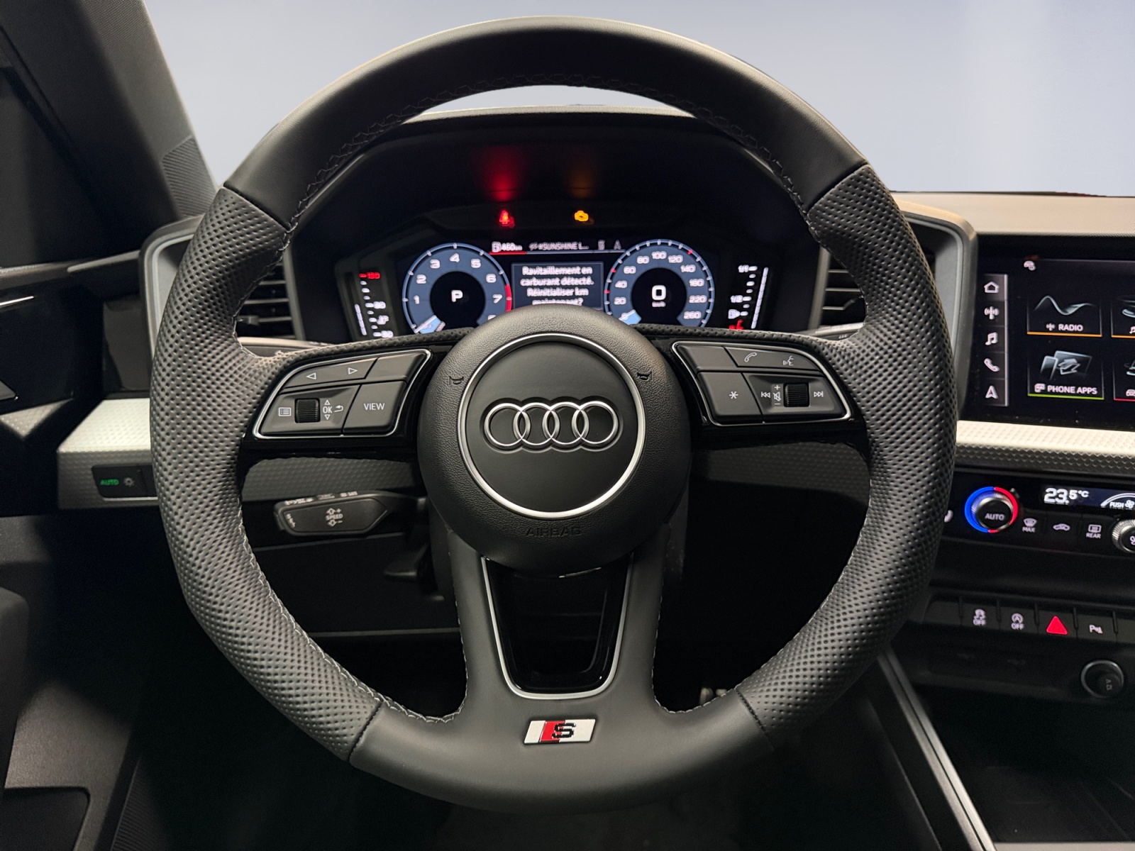 AUDI A1 Sportback 30 TFSI S Line Attraction S-tronic-image-9