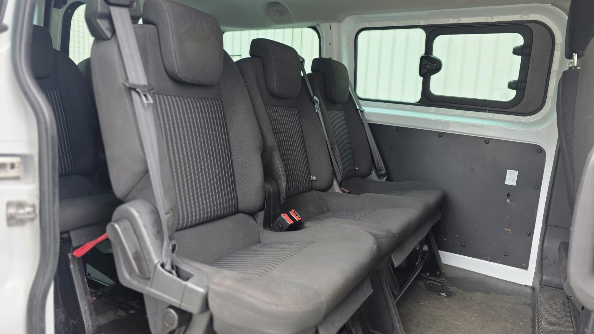 FORD Transit Custom 300 L1H1 Trend-image-8