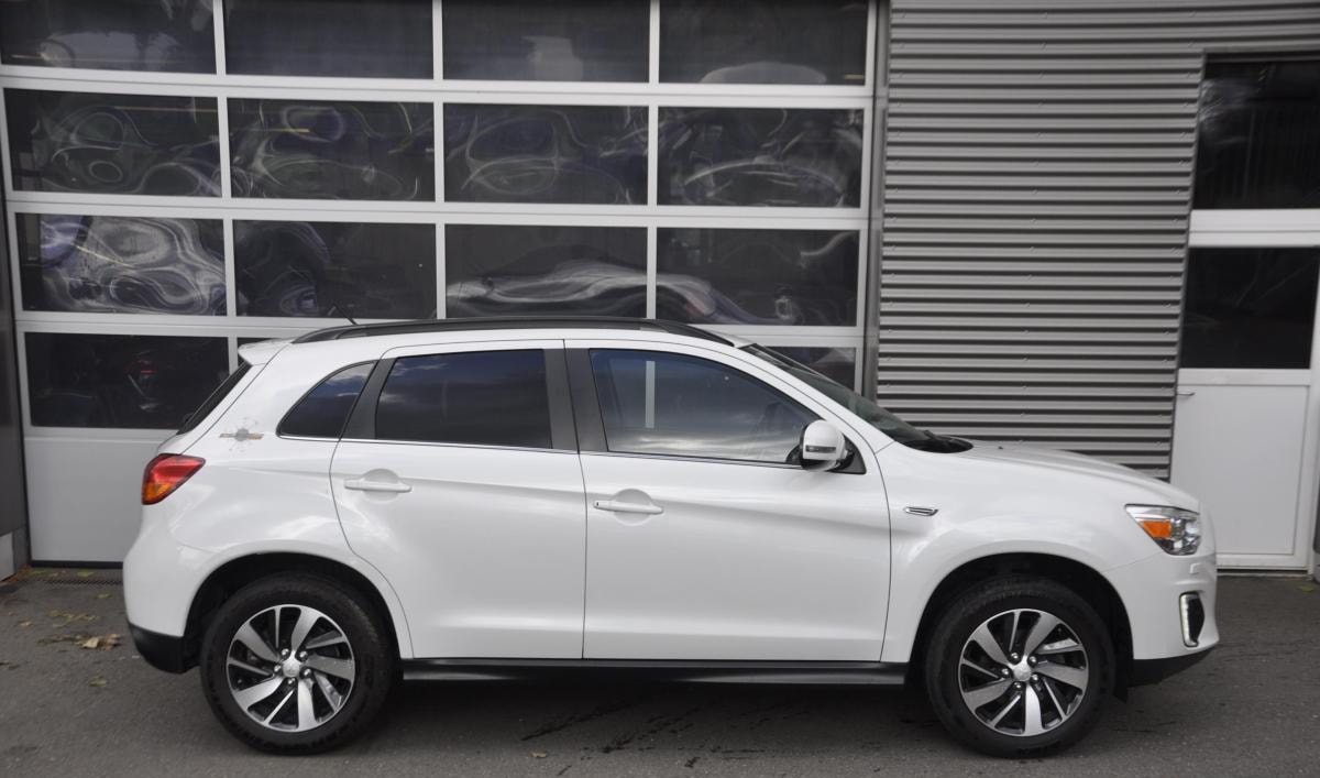 MITSUBISHI ASX 2.2 DID Diamond 4WD Automatic-image-1
