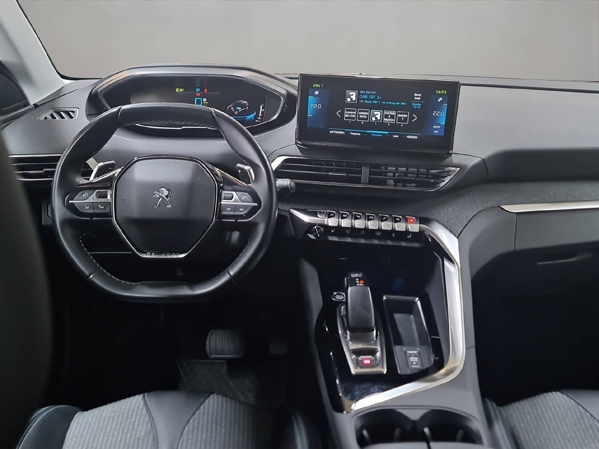 PEUGEOT 3008 1.6 Plug-in Hybrid Allure Pack-image-7