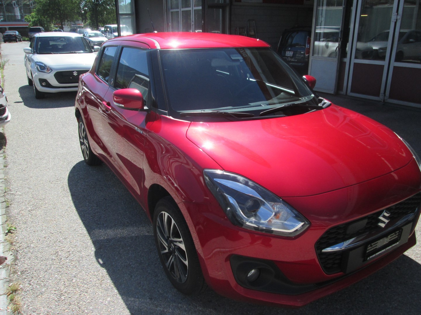 SUZUKI Swift 1.2i Piz Sulai Top Hybrid Allgrip 4x4-image-3