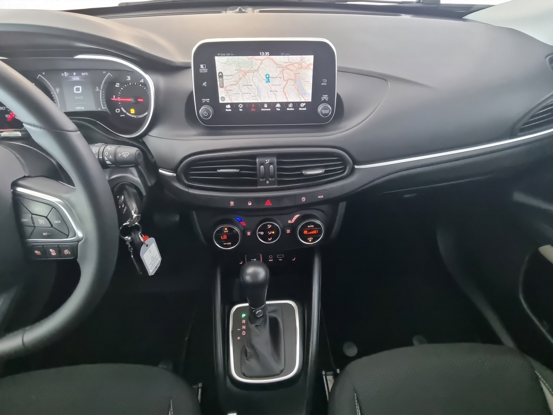FIAT Tipo 1.6 JTD Lounge DCT-image-9