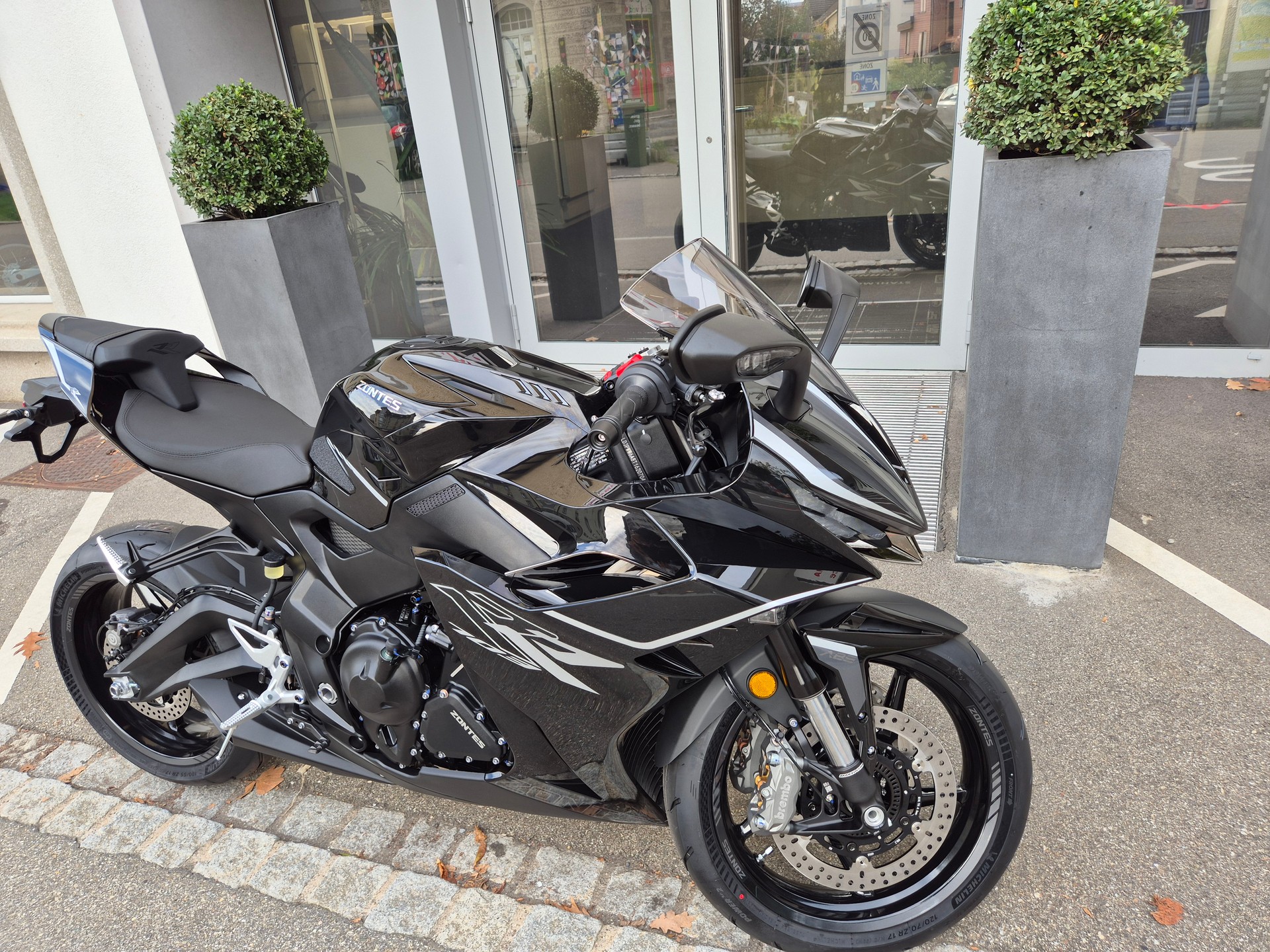 ZONTES 703 RR-showroom-element-1
